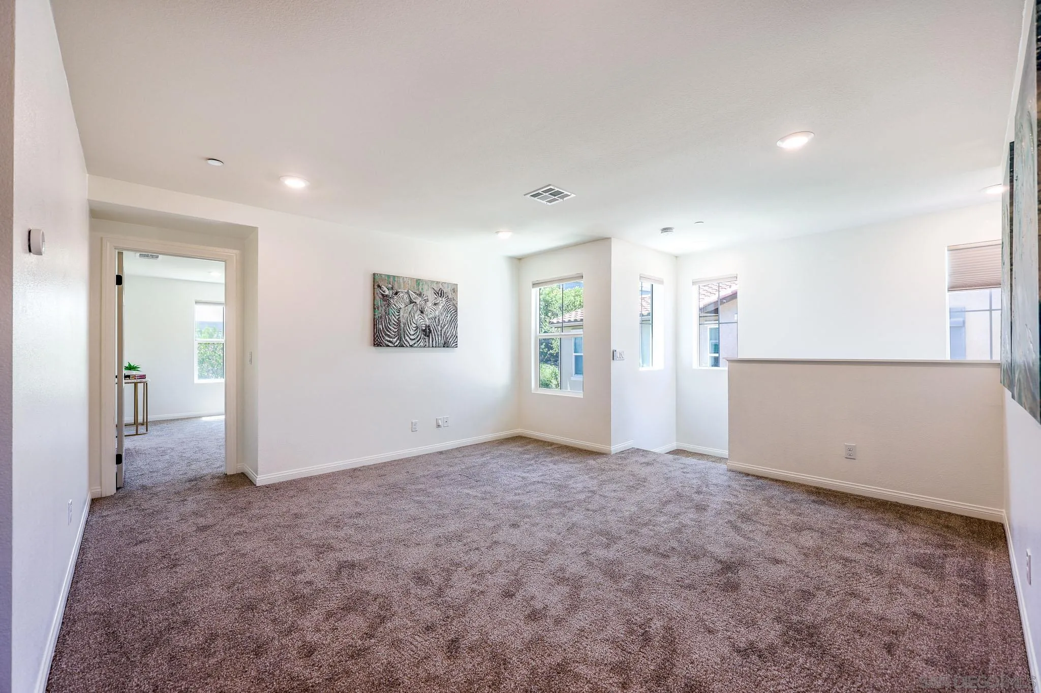 https://cdn.realtyfeed.com/cdn/127/260014262/a313ed692291709cf7991059ddc7b39e.webp