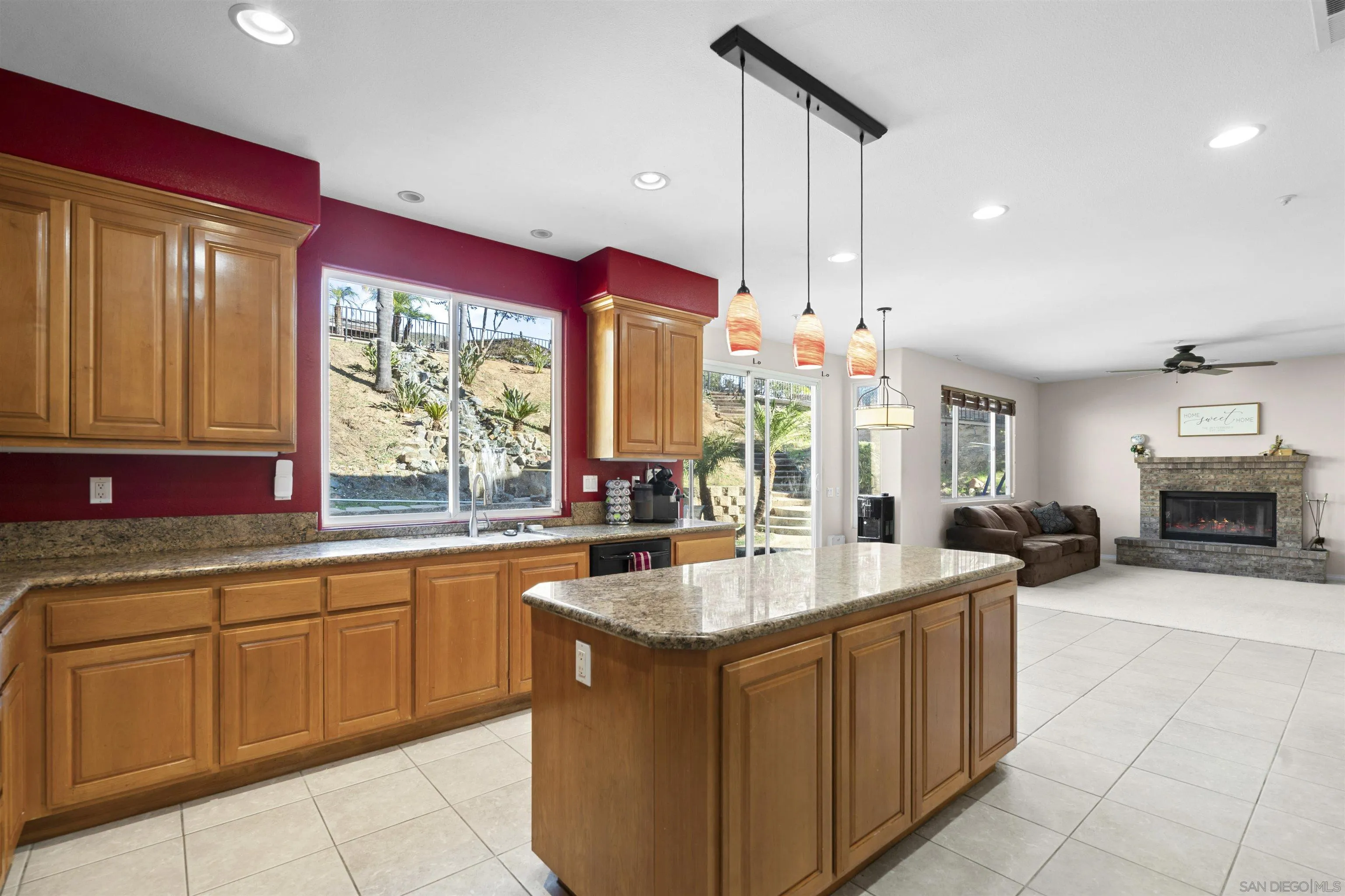 https://cdn.realtyfeed.com/cdn/127/260014265/5d9bffd0b47cb27aaa7c587cf30afe50.webp