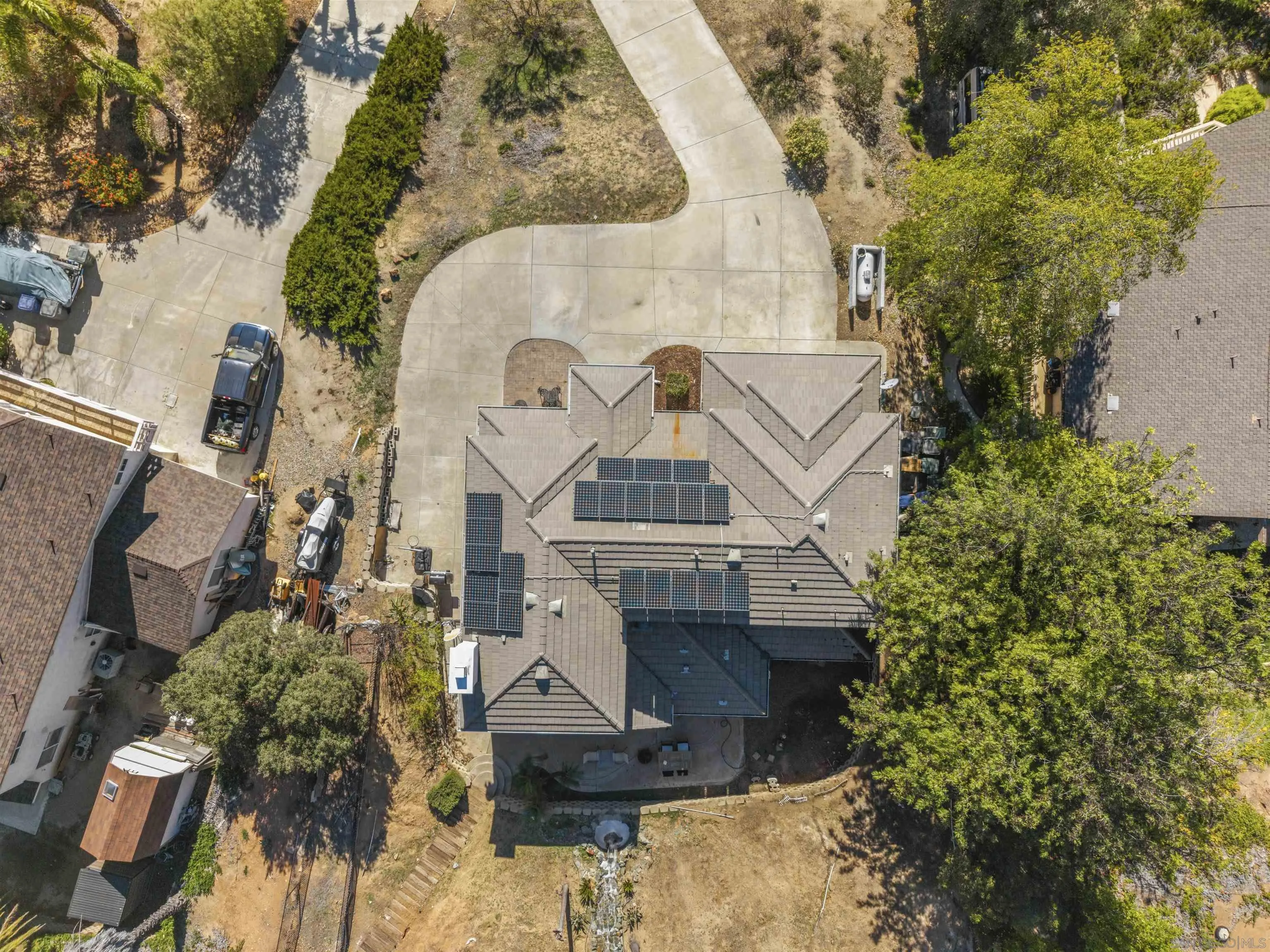 https://cdn.realtyfeed.com/cdn/127/260014265/e2df8a42020daabe4df48999119c3653.webp