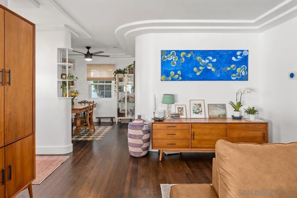 https://cdn.realtyfeed.com/cdn/127/260014266/9e3a36706b807d93d1425007dd29ada4.webp