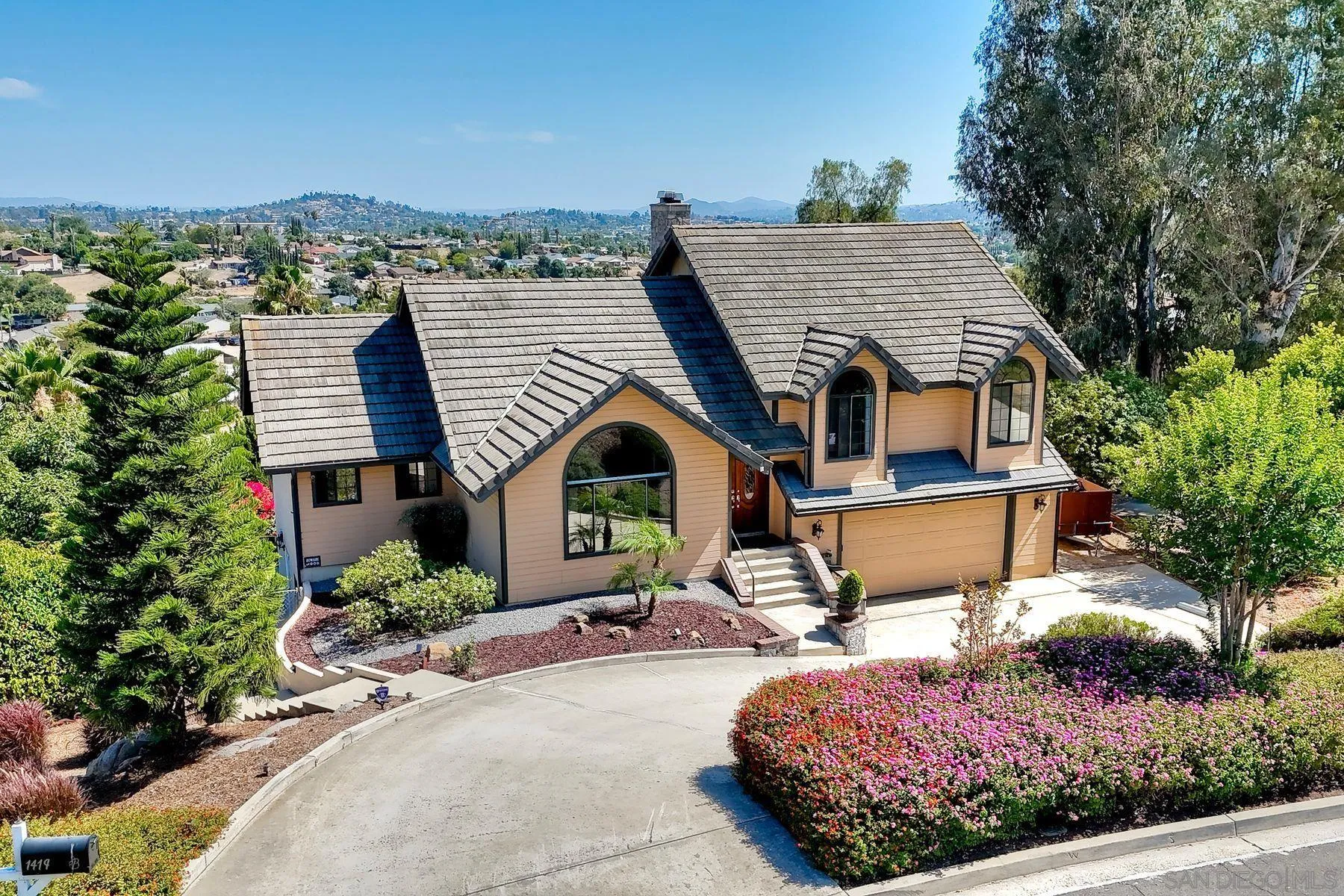https://cdn.realtyfeed.com/cdn/127/260014273/156ef15ef8d06a2e463c407e13b6a605.webp