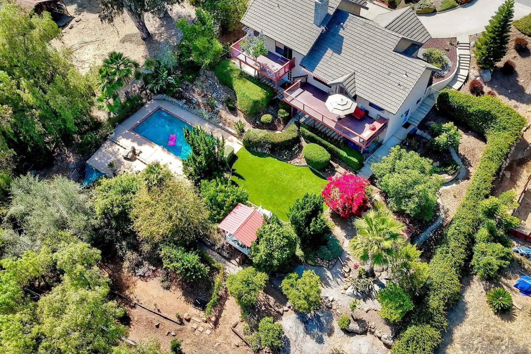 https://cdn.realtyfeed.com/cdn/127/260014273/449bda71bf405306d2edd318ca8fa909.webp