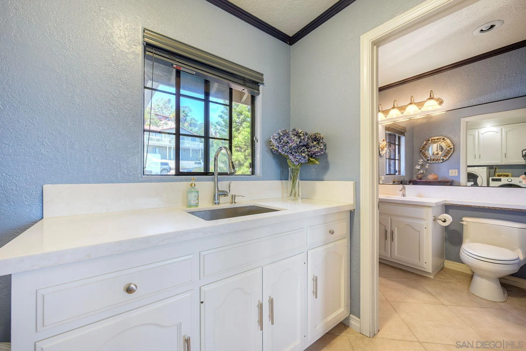 https://cdn.realtyfeed.com/cdn/127/260014273/751fed38ae0e09667c277ac26a19eca0.webp