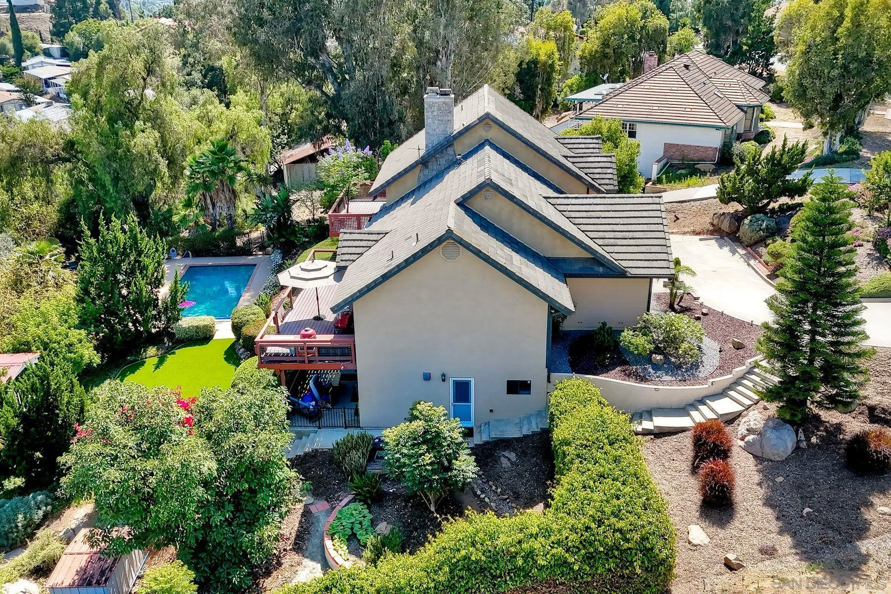 https://cdn.realtyfeed.com/cdn/127/260014273/786b8c37f9d8fb399080c0c4d995d1f4.webp