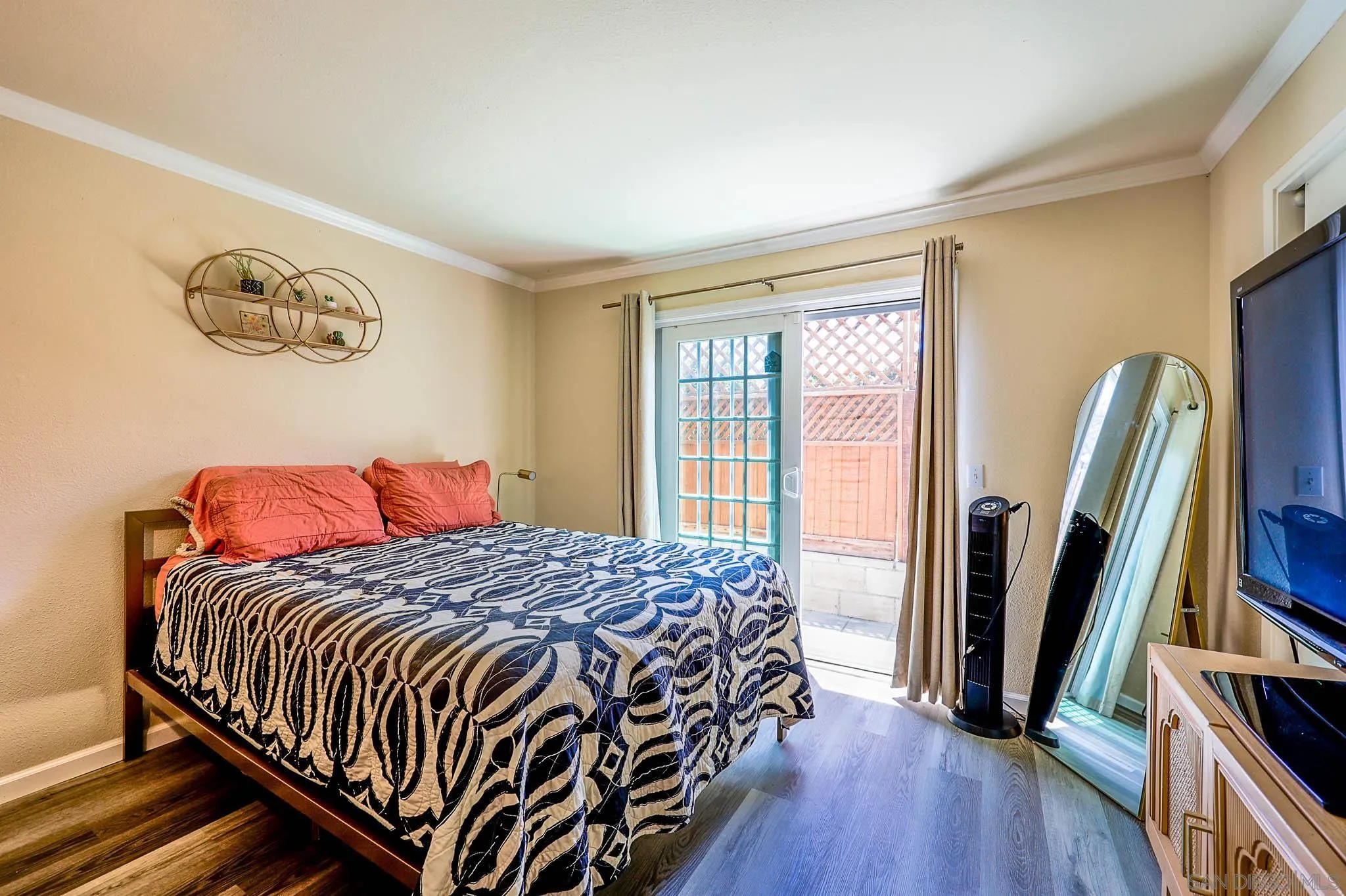 Photo #9: 260014274 Listing: Photo #9