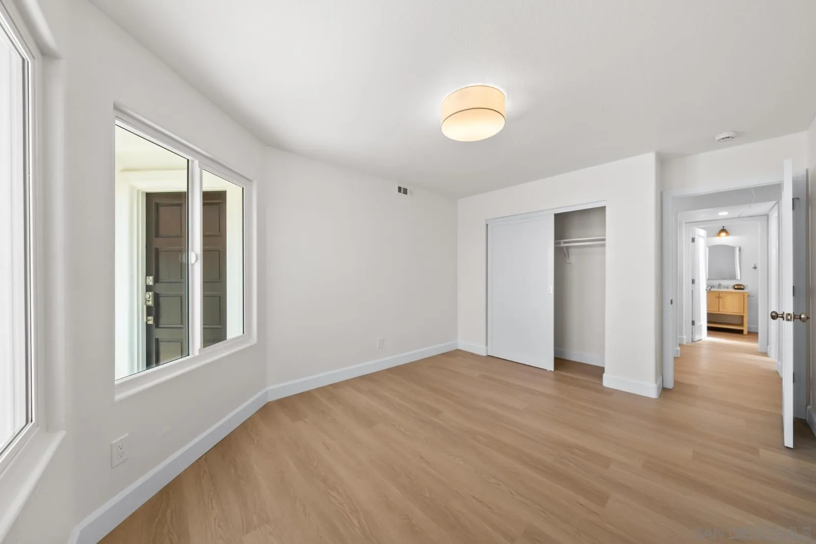 Photo #11: 260014276 Listing: Photo #11