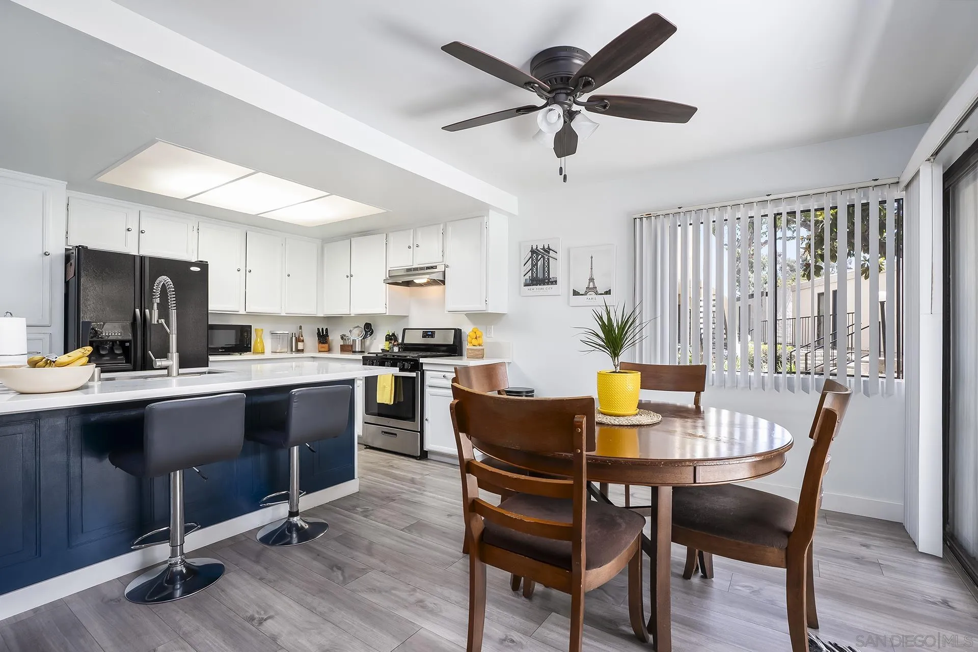 https://cdn.realtyfeed.com/cdn/127/260014277/35453b1ab41c11bc53de20337583b4dd.webp
