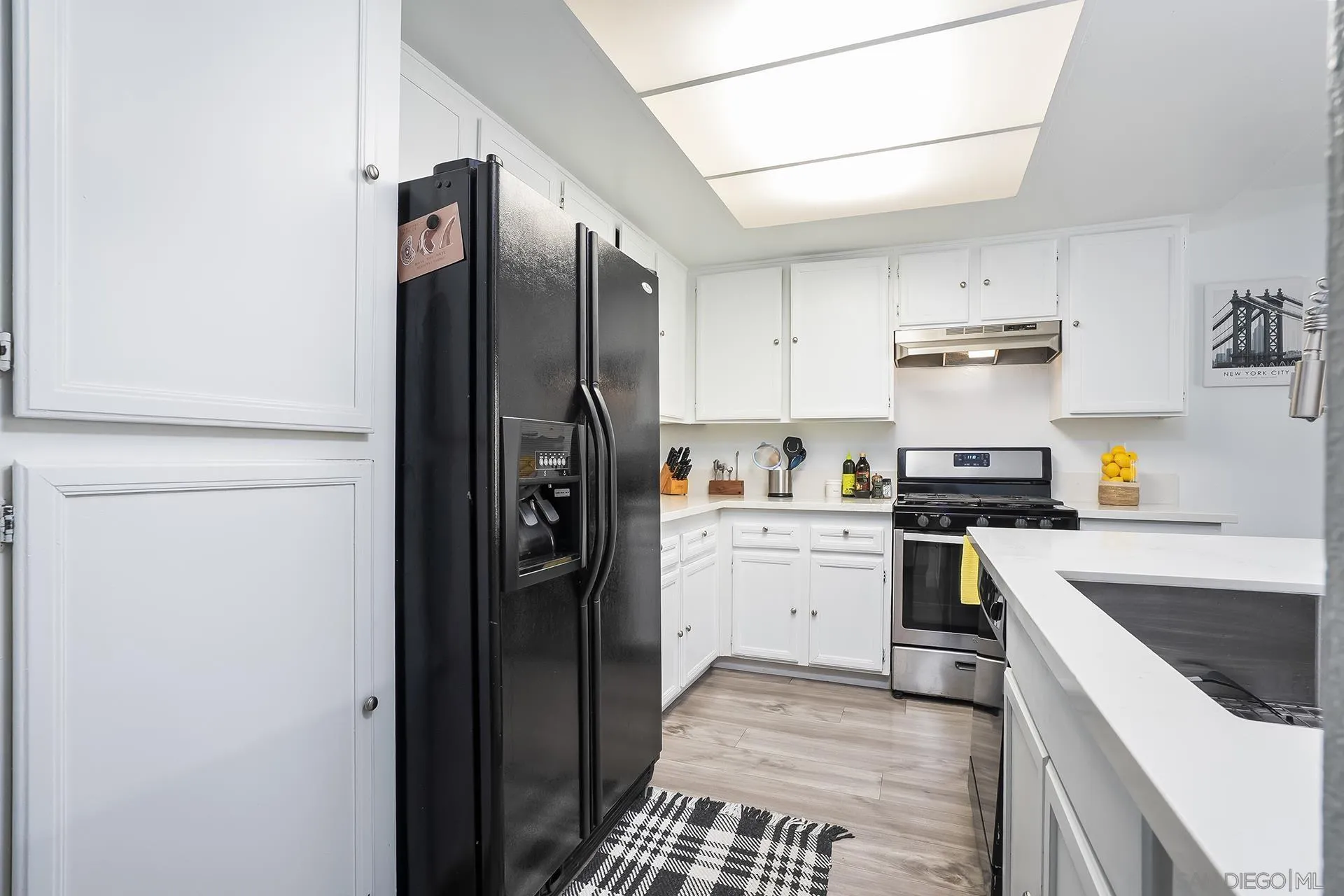 https://cdn.realtyfeed.com/cdn/127/260014277/ddae961b7aa2856b3ab8b7f489a964e5.webp