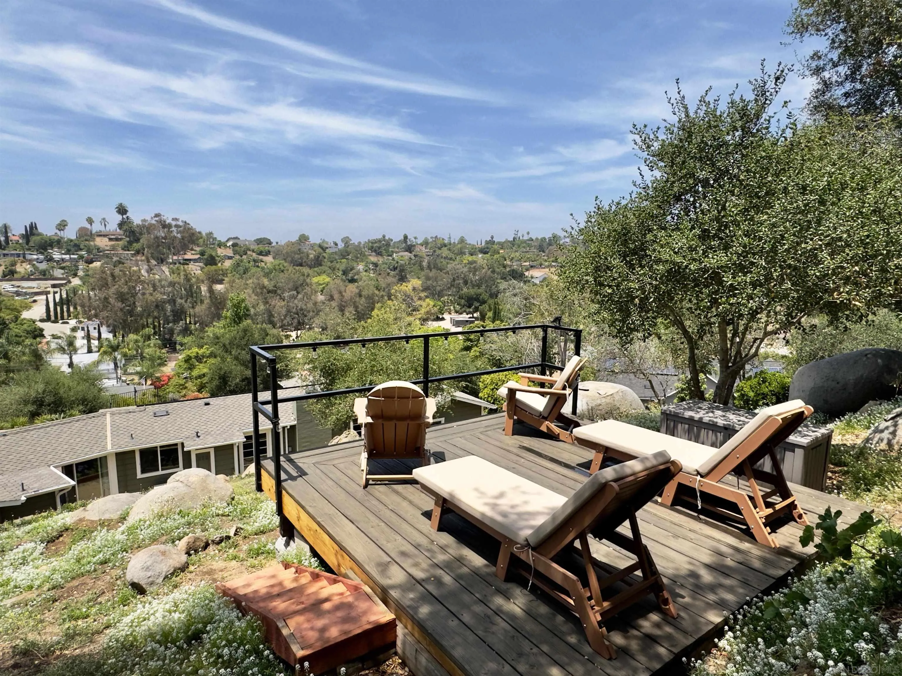 https://cdn.realtyfeed.com/cdn/127/260014280/0f69c9adbb1b28876545fe6bbdbd9ff9.webp
