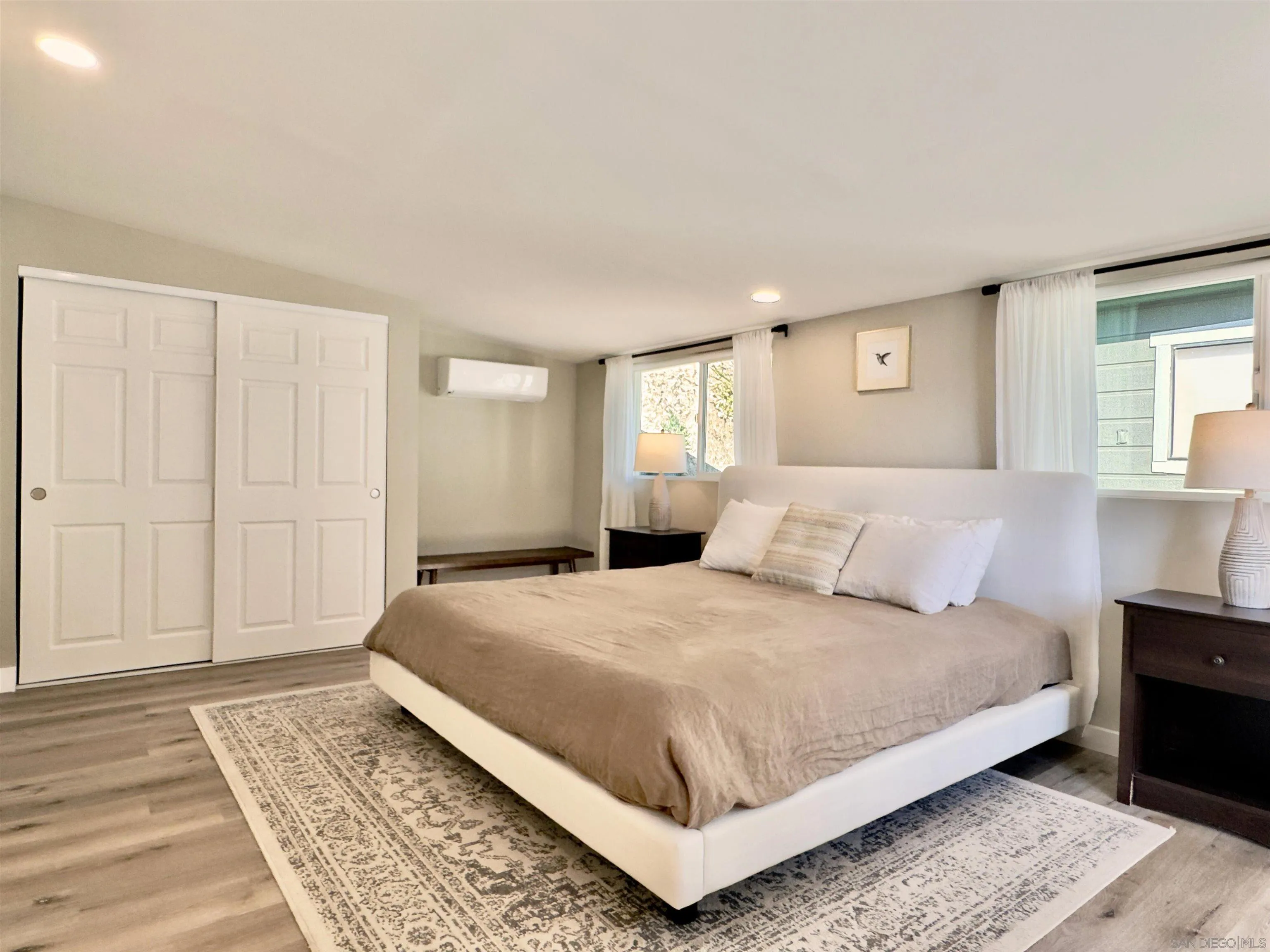 https://cdn.realtyfeed.com/cdn/127/260014280/5c903c7daf38a3b31076431402630f8a.webp