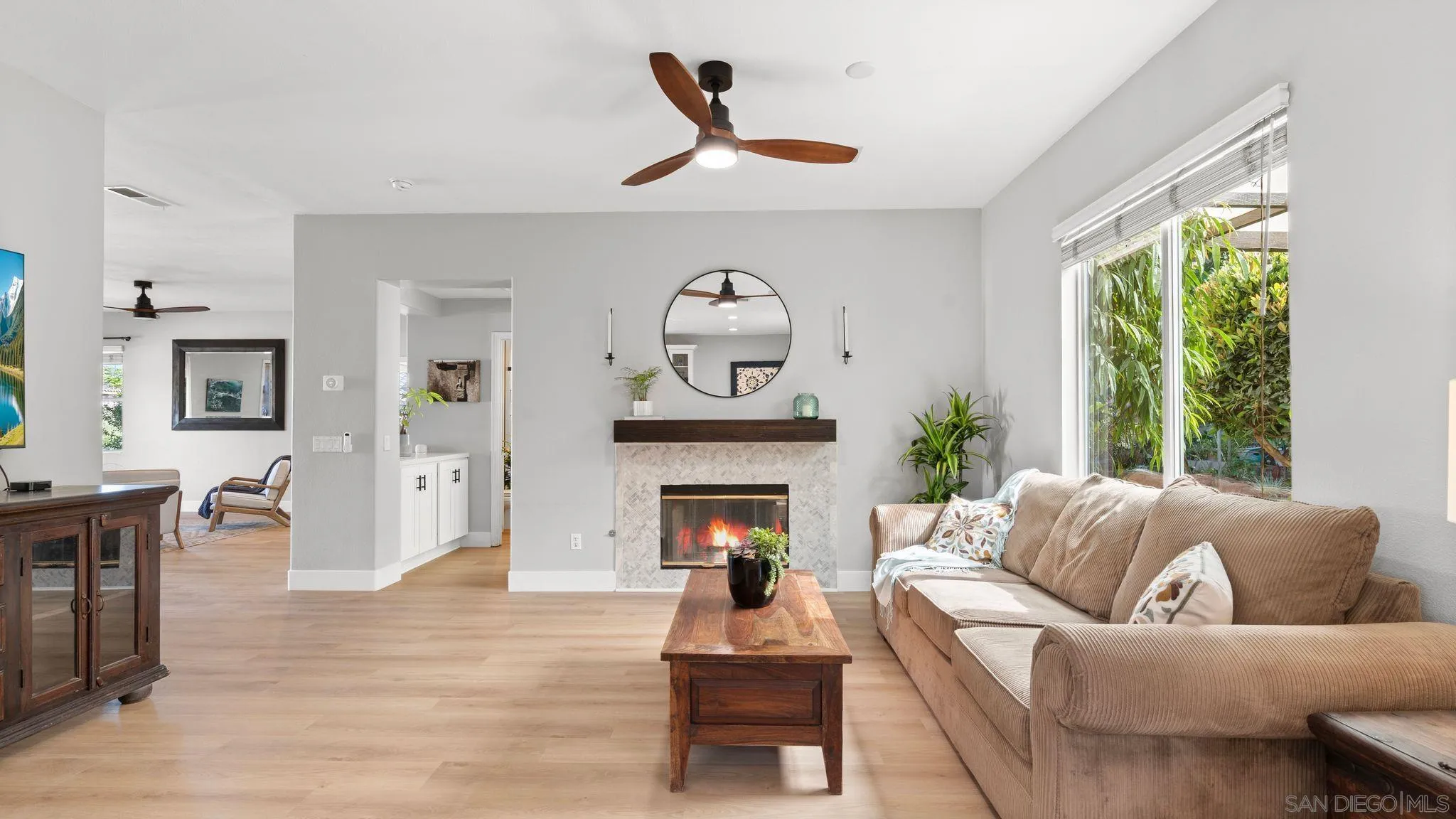https://cdn.realtyfeed.com/cdn/127/260014281/29180fa40a6005a35436fe0f056419d8.webp