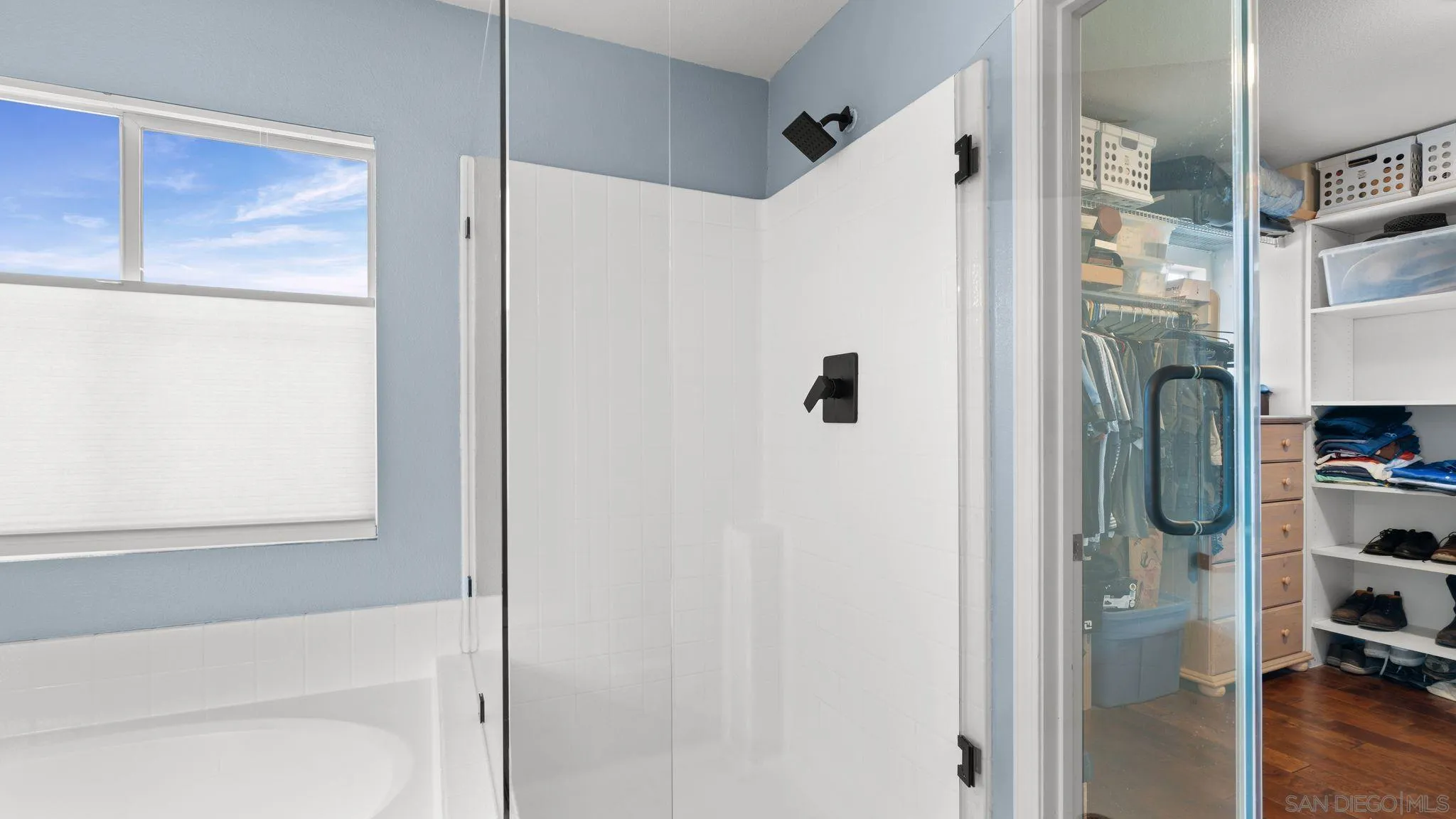 https://cdn.realtyfeed.com/cdn/127/260014281/8c99839243df68d69928e58832ac18a5.webp