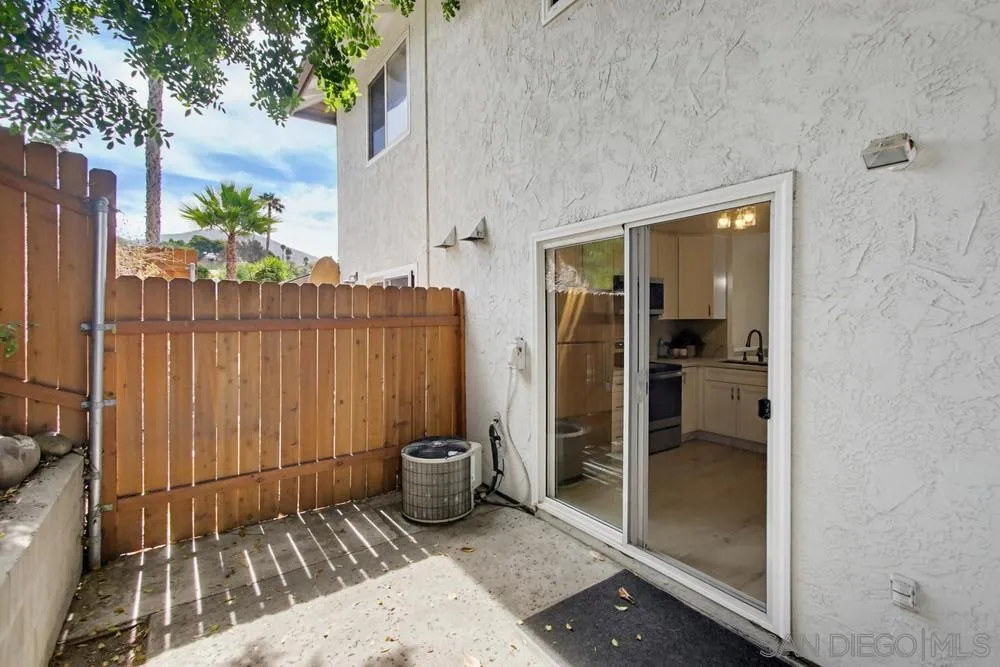 https://cdn.realtyfeed.com/cdn/127/260014284/2cdab4e927eb8f277559b1dc20781b75.webp