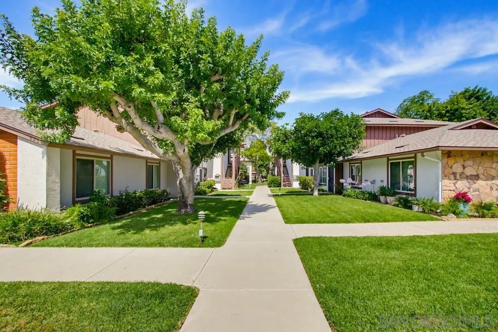 https://cdn.realtyfeed.com/cdn/127/260014284/6a5d5a91ad64ed474047102bbb1b8d94.webp
