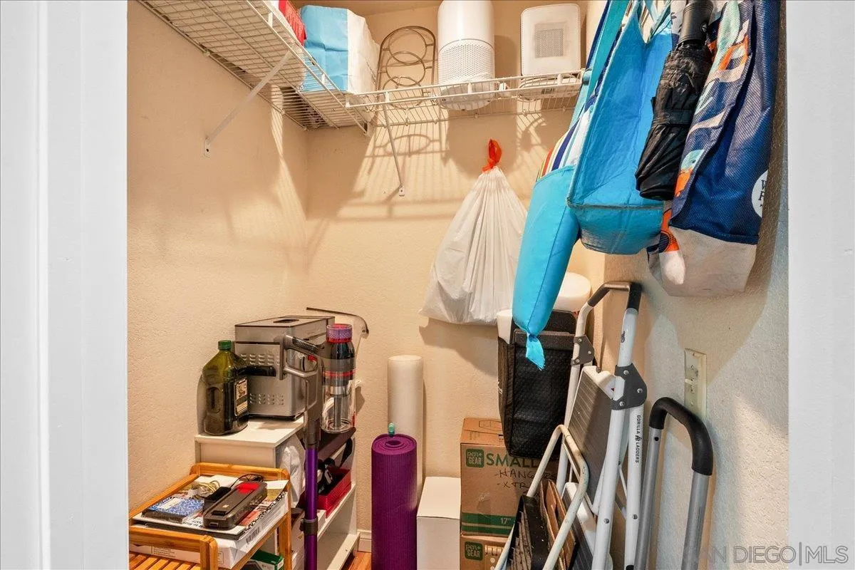 https://cdn.realtyfeed.com/cdn/127/260014287/a3256310e7b050dd6f236b30a490f8a4.webp