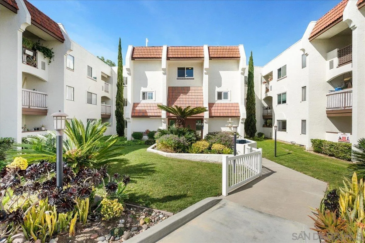 https://cdn.realtyfeed.com/cdn/127/260014287/b044aba502a54f5bbf4303548b79d1c8.webp