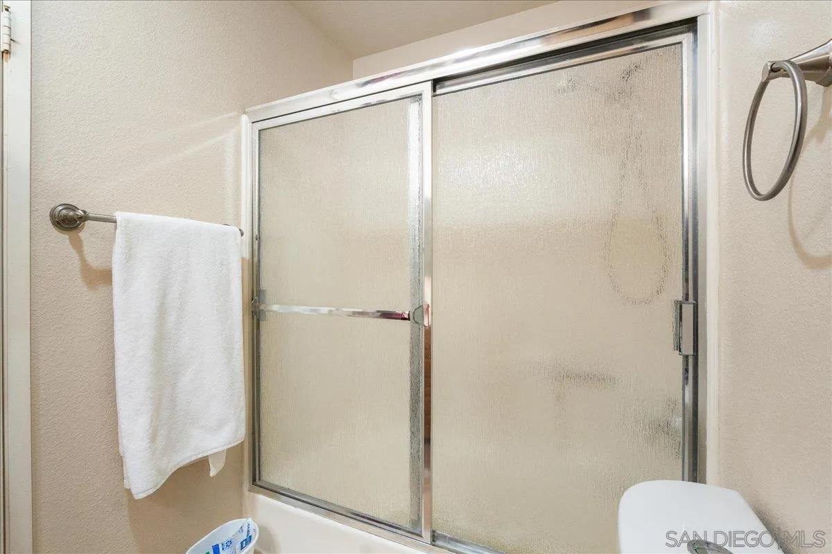https://cdn.realtyfeed.com/cdn/127/260014287/f24acf98ded50f2867ddb9ec7c7b1893.webp