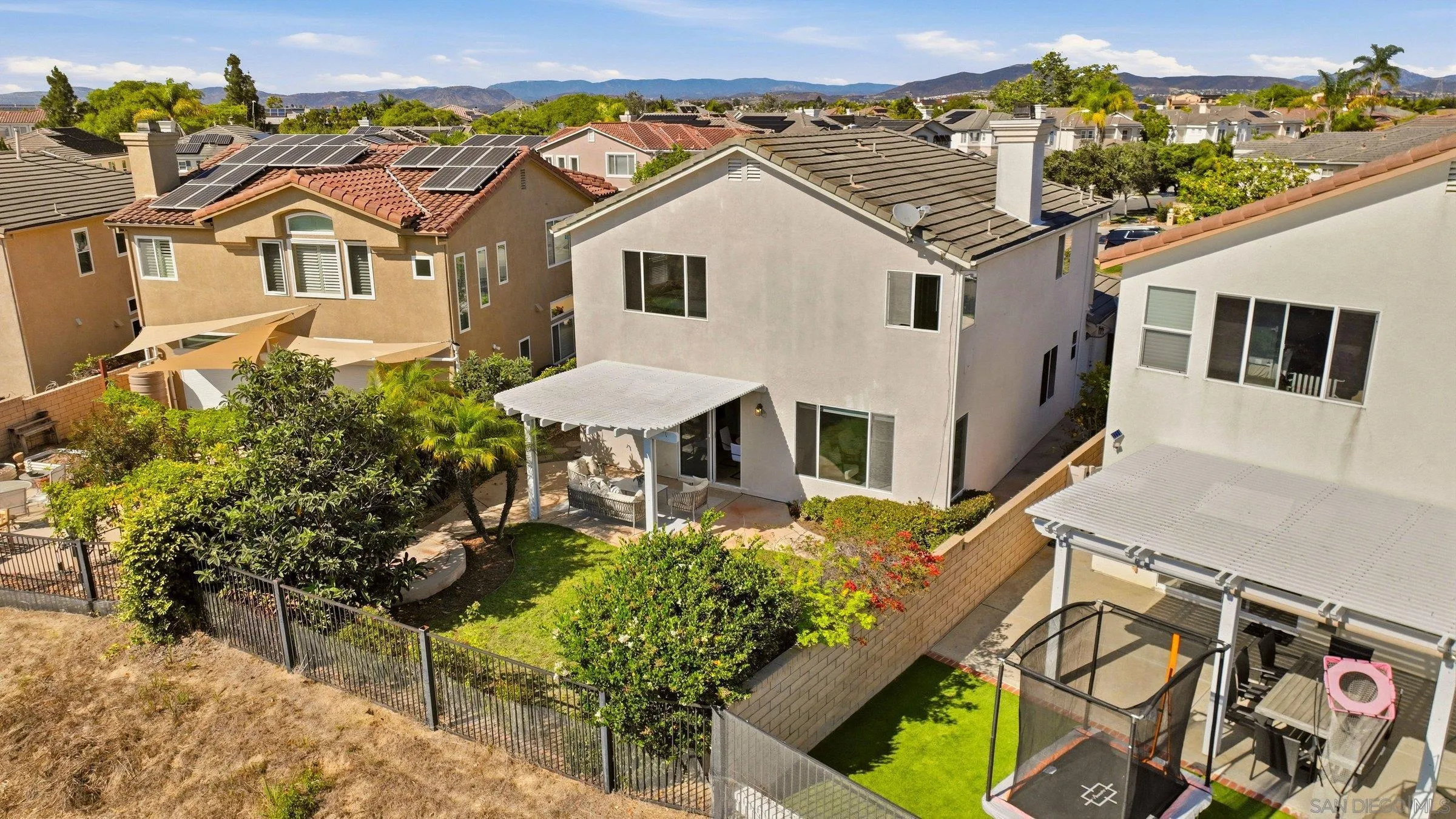 https://cdn.realtyfeed.com/cdn/127/260014289/425ca9d8153695cab9377893e02b7123.webp