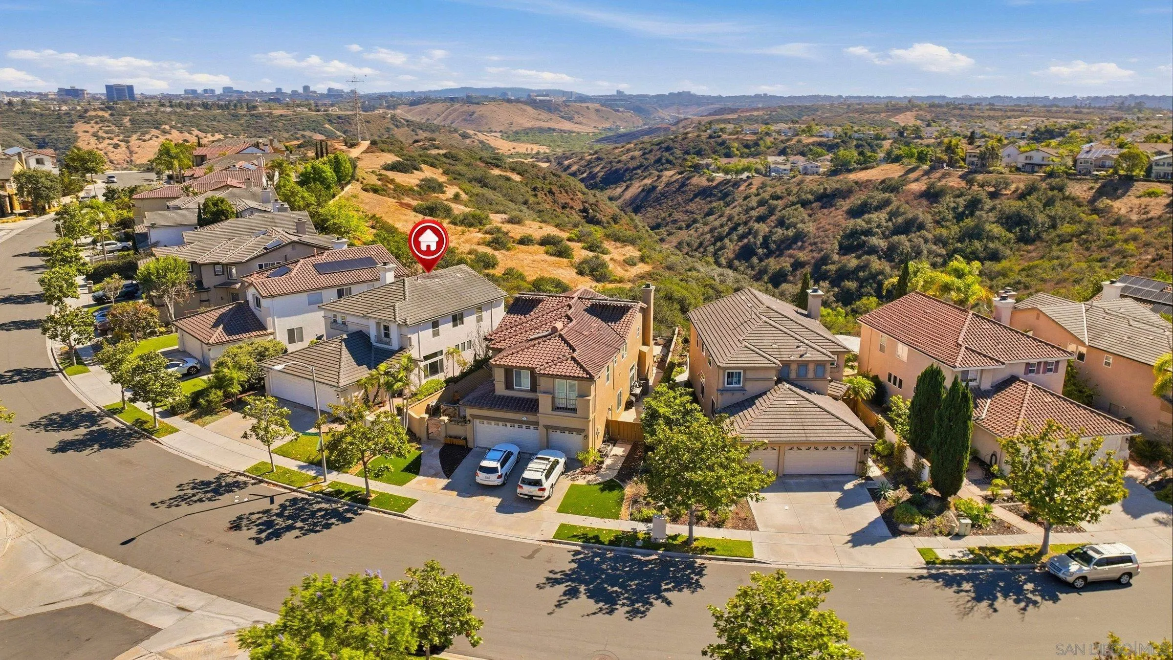 https://cdn.realtyfeed.com/cdn/127/260014289/641d51df209bb0d30a61ce2f2b8cc470.webp