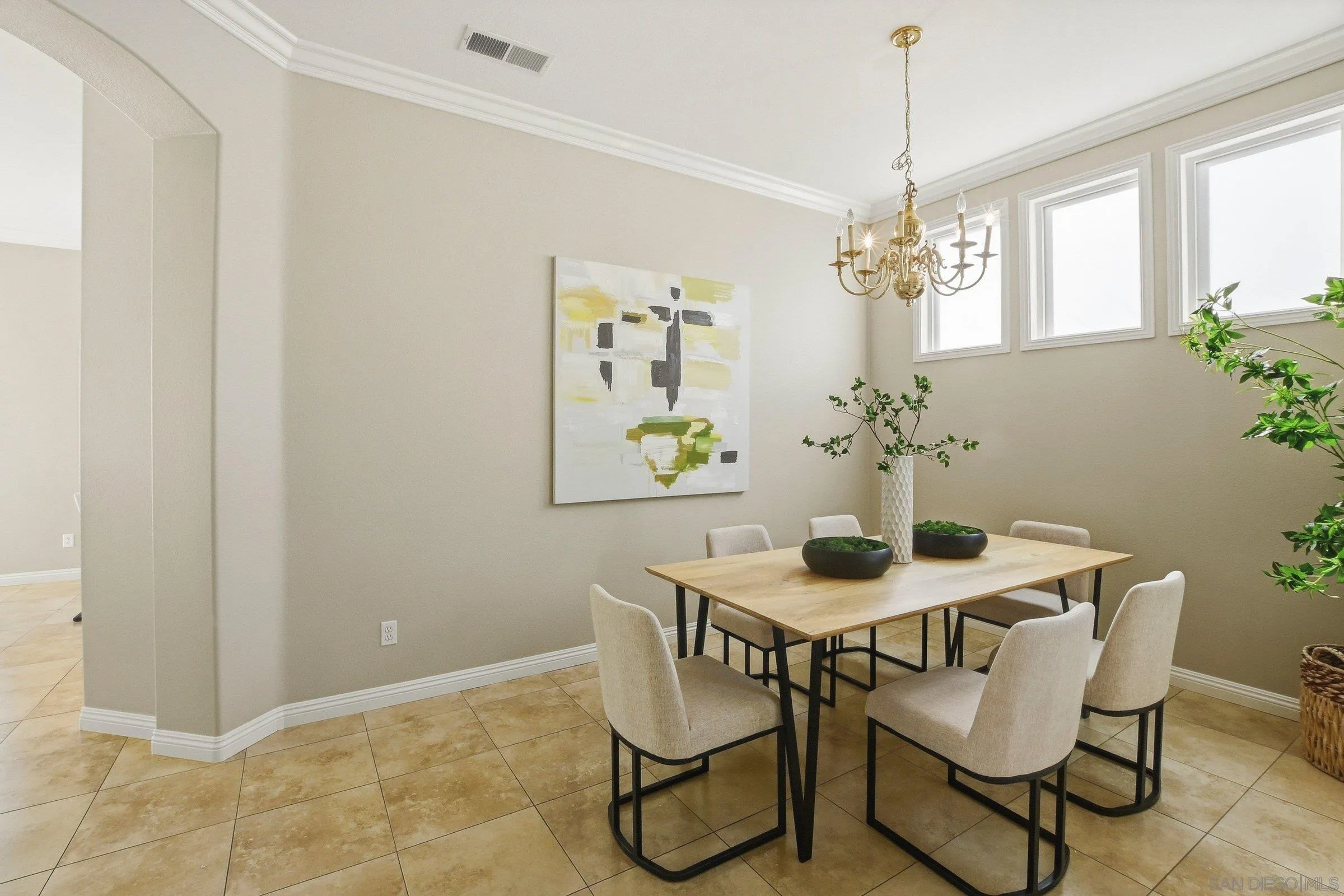https://cdn.realtyfeed.com/cdn/127/260014289/d2b62b1d073f44c0507712b15a647530.webp