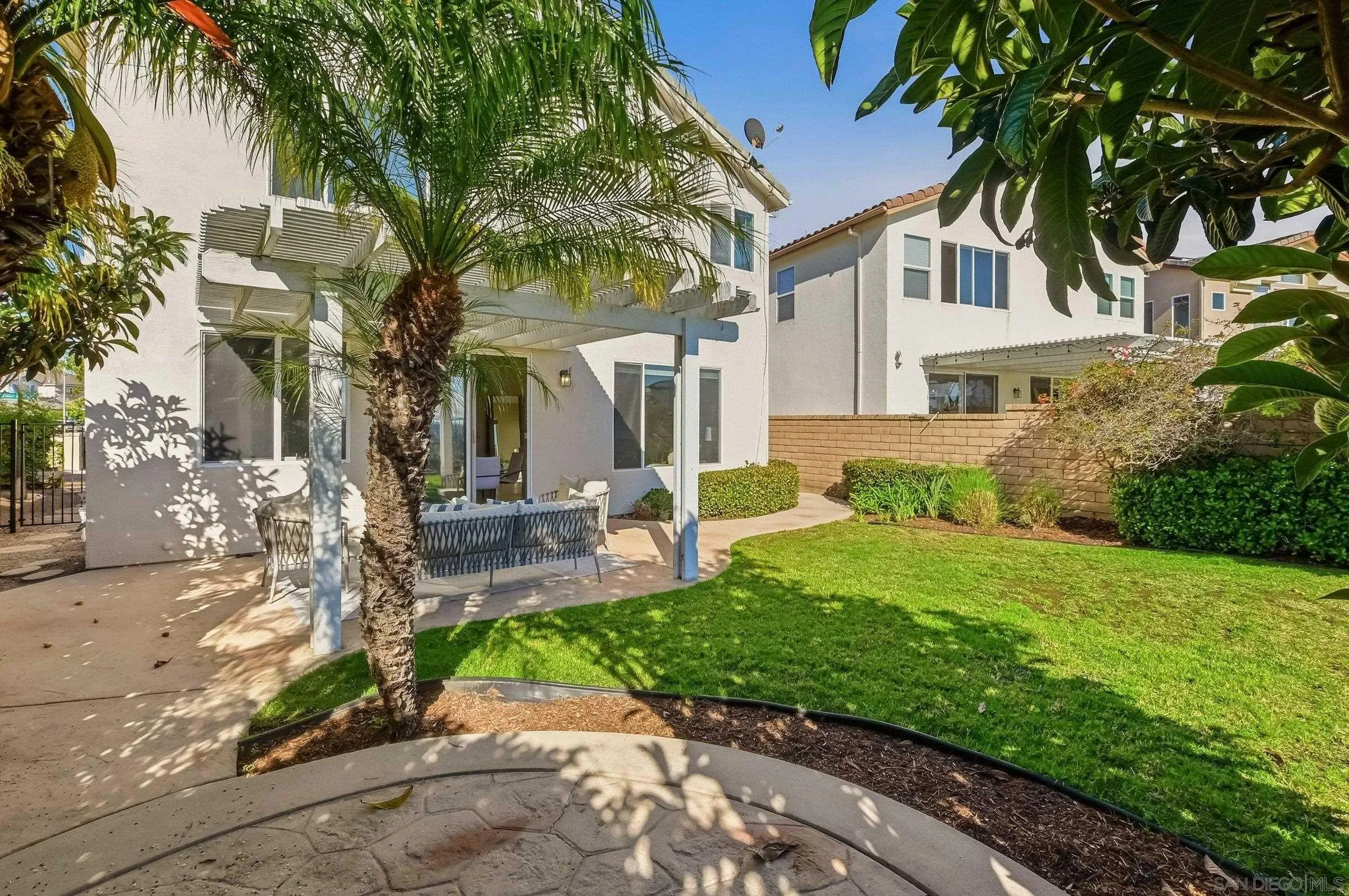 https://cdn.realtyfeed.com/cdn/127/260014289/fcefc74a9924c36df986fafd18418649.webp