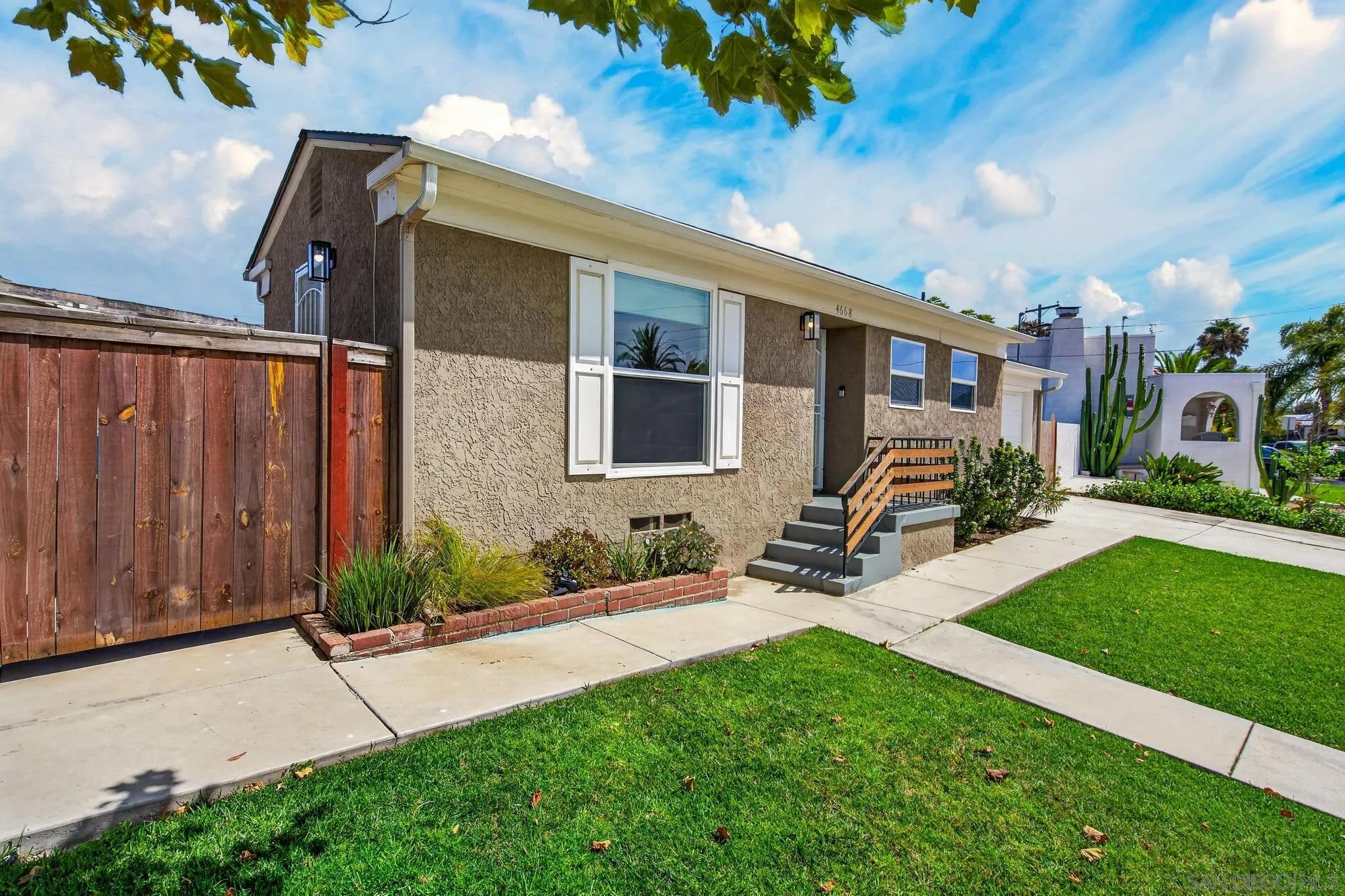 https://cdn.realtyfeed.com/cdn/127/260014290/967cd806cd76d8bfa3e024561a286f4e.webp