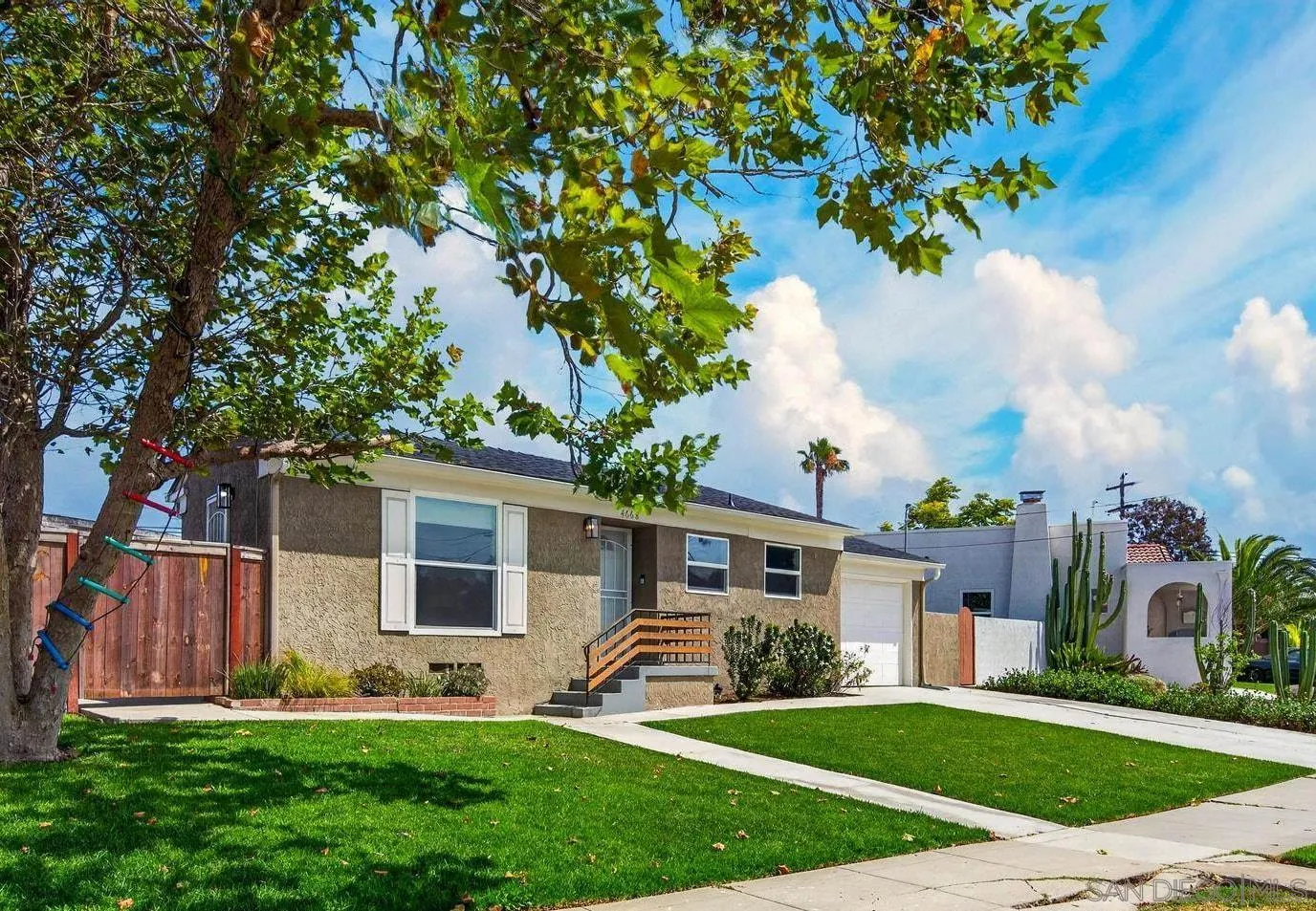 https://cdn.realtyfeed.com/cdn/127/260014290/bdcc88ef05bb28ae510fb0c01c5e97bf.webp