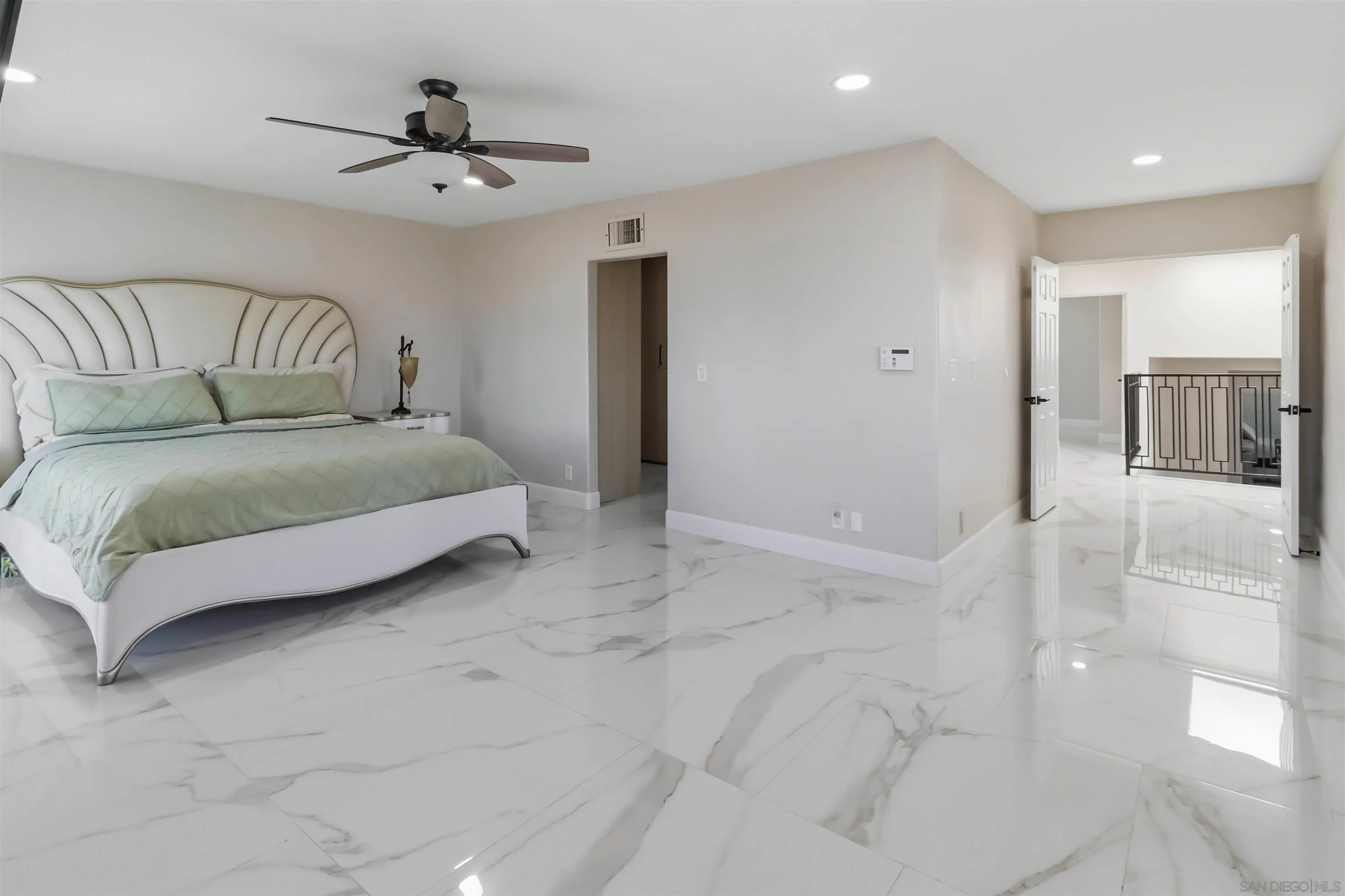 https://cdn.realtyfeed.com/cdn/127/260014292/d40811dc8ac51ba58cdee75dc8f08469.webp