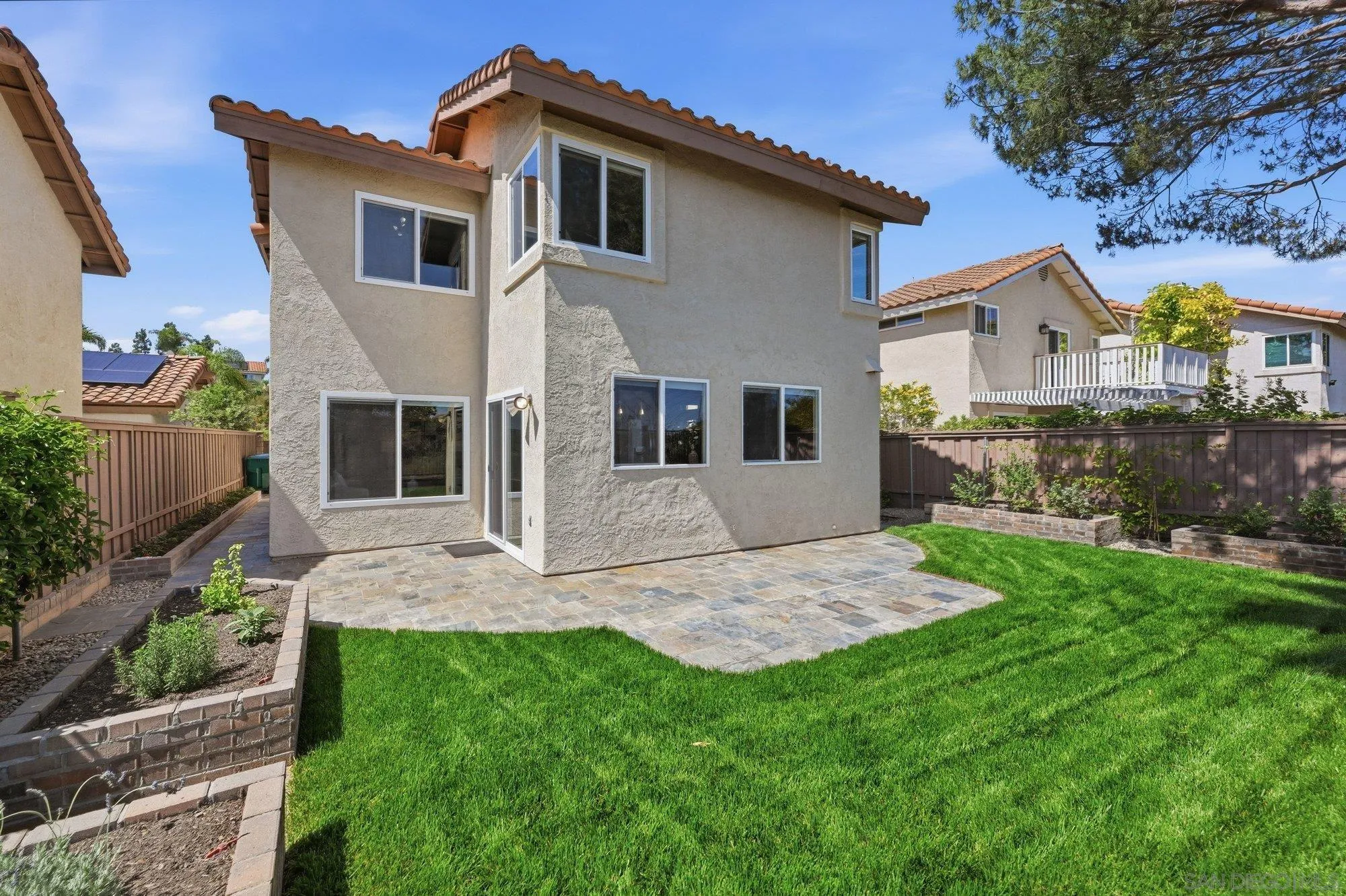 https://cdn.realtyfeed.com/cdn/127/260014293/14c305ec0801c78ae39e4aedace38b53.webp