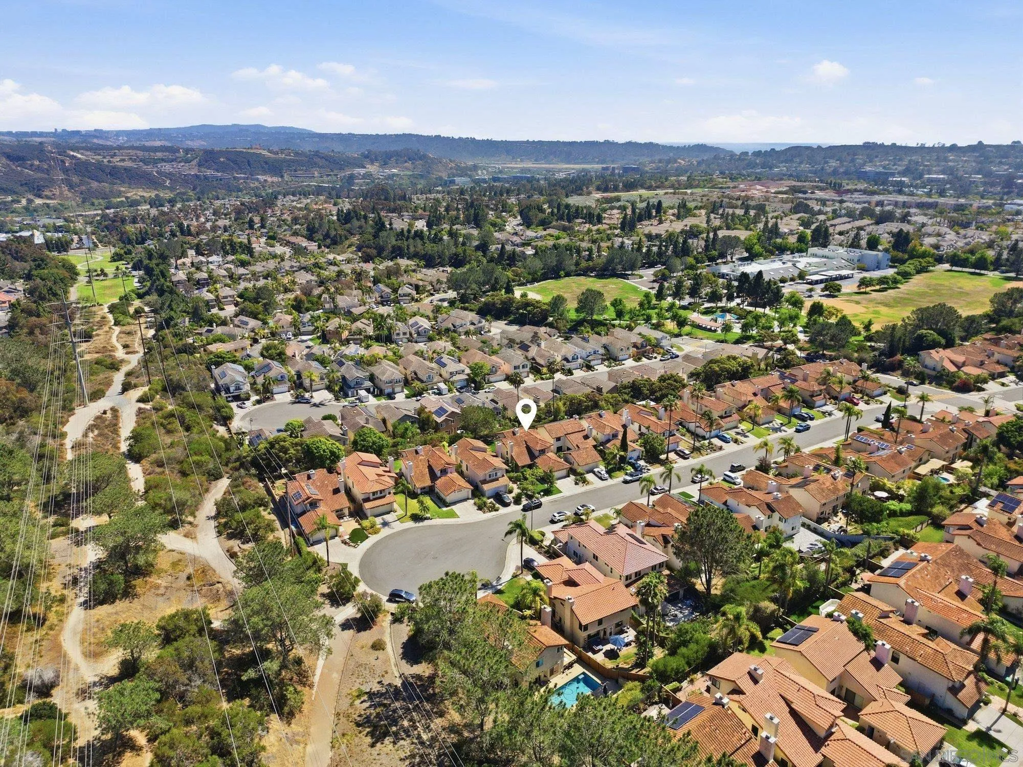 https://cdn.realtyfeed.com/cdn/127/260014293/329d7e3736e25cceb875b9396faa0722.webp