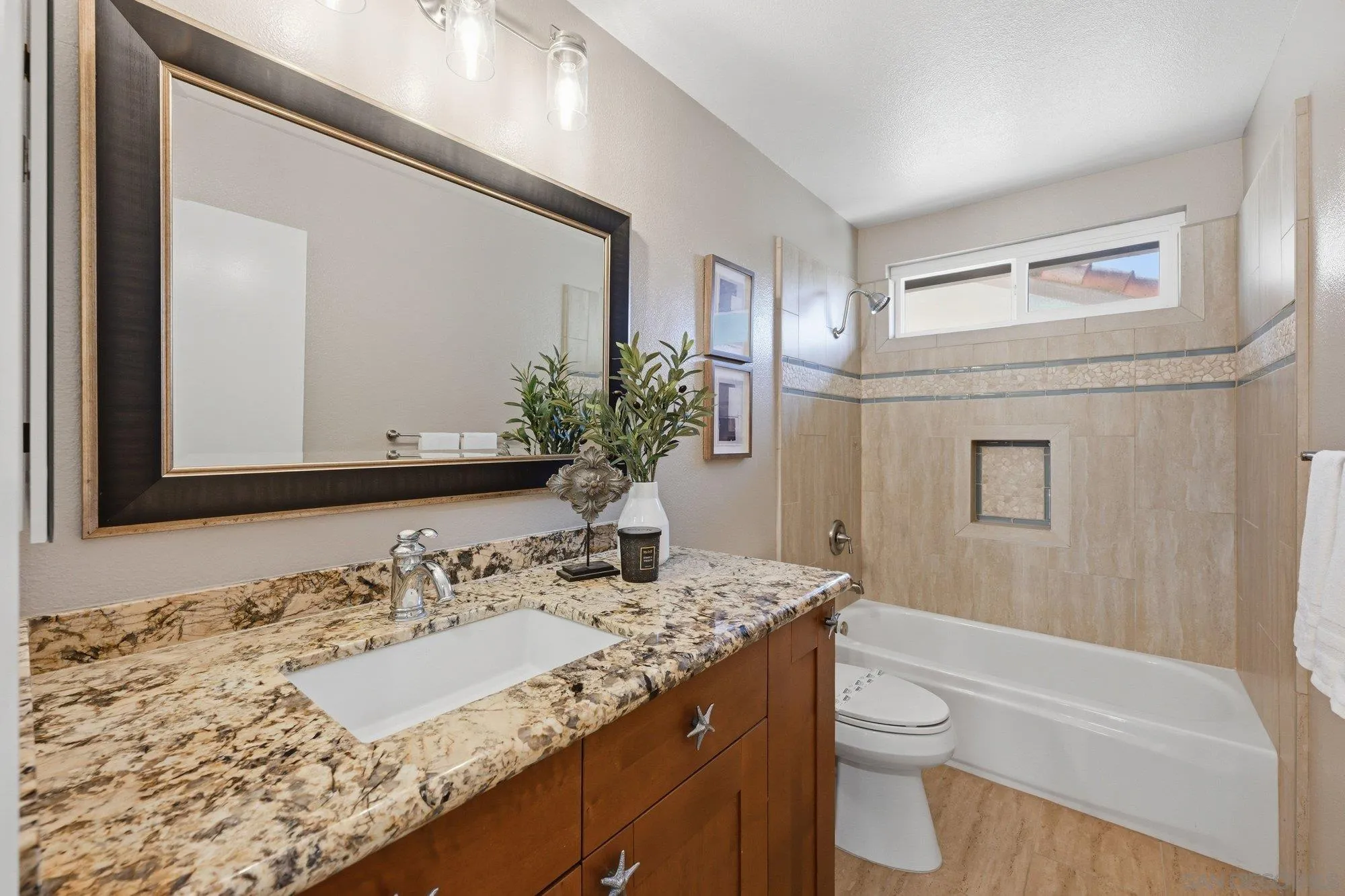 https://cdn.realtyfeed.com/cdn/127/260014293/7076f19f99bd08a109b0785822401df4.webp