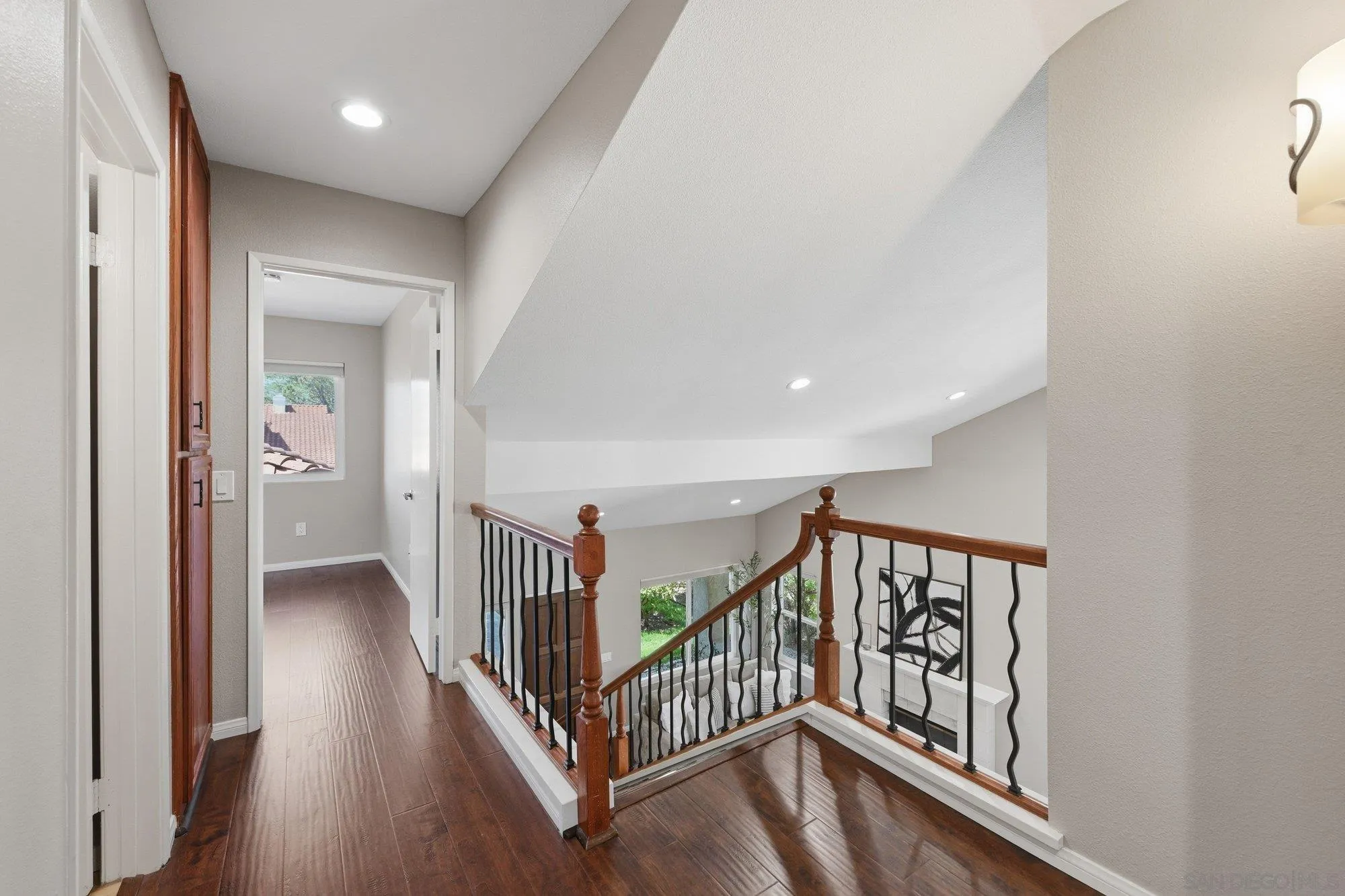 https://cdn.realtyfeed.com/cdn/127/260014293/ac9591a514b872edd696e90dc5a068f0.webp