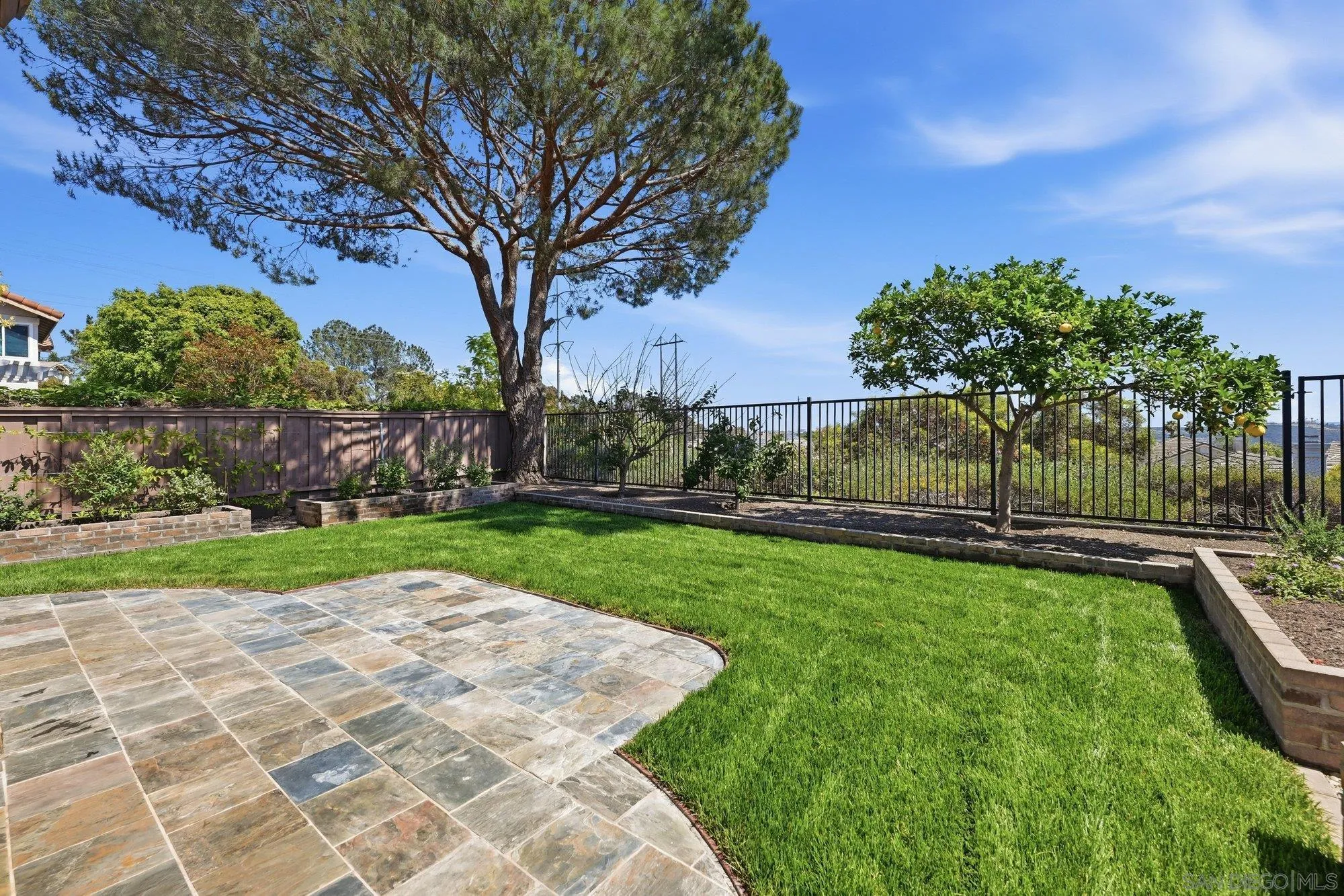 https://cdn.realtyfeed.com/cdn/127/260014293/ebcaeaceadd57c525fde27a6483843cb.webp