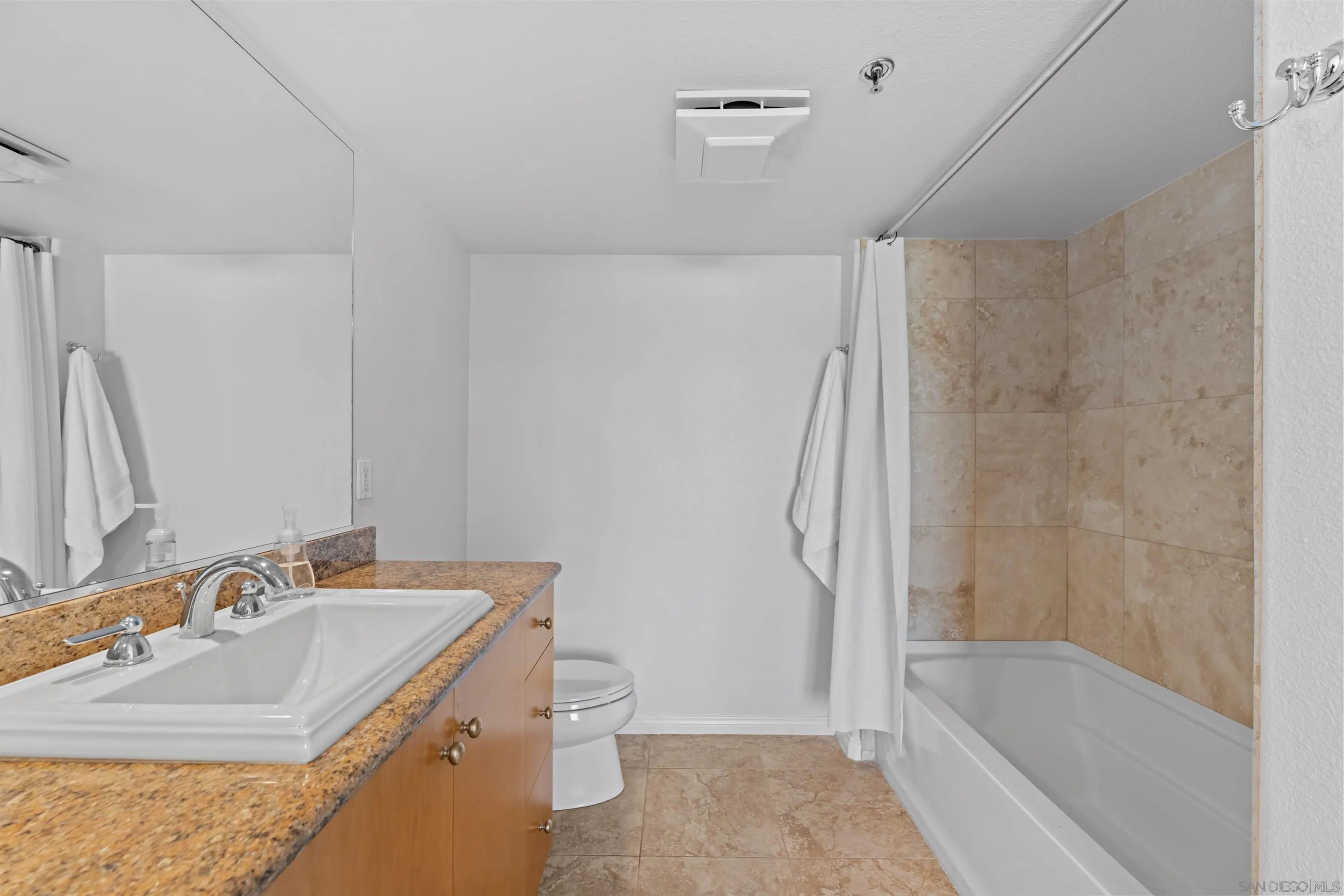Photo #24: 260014299 Listing: Photo #24