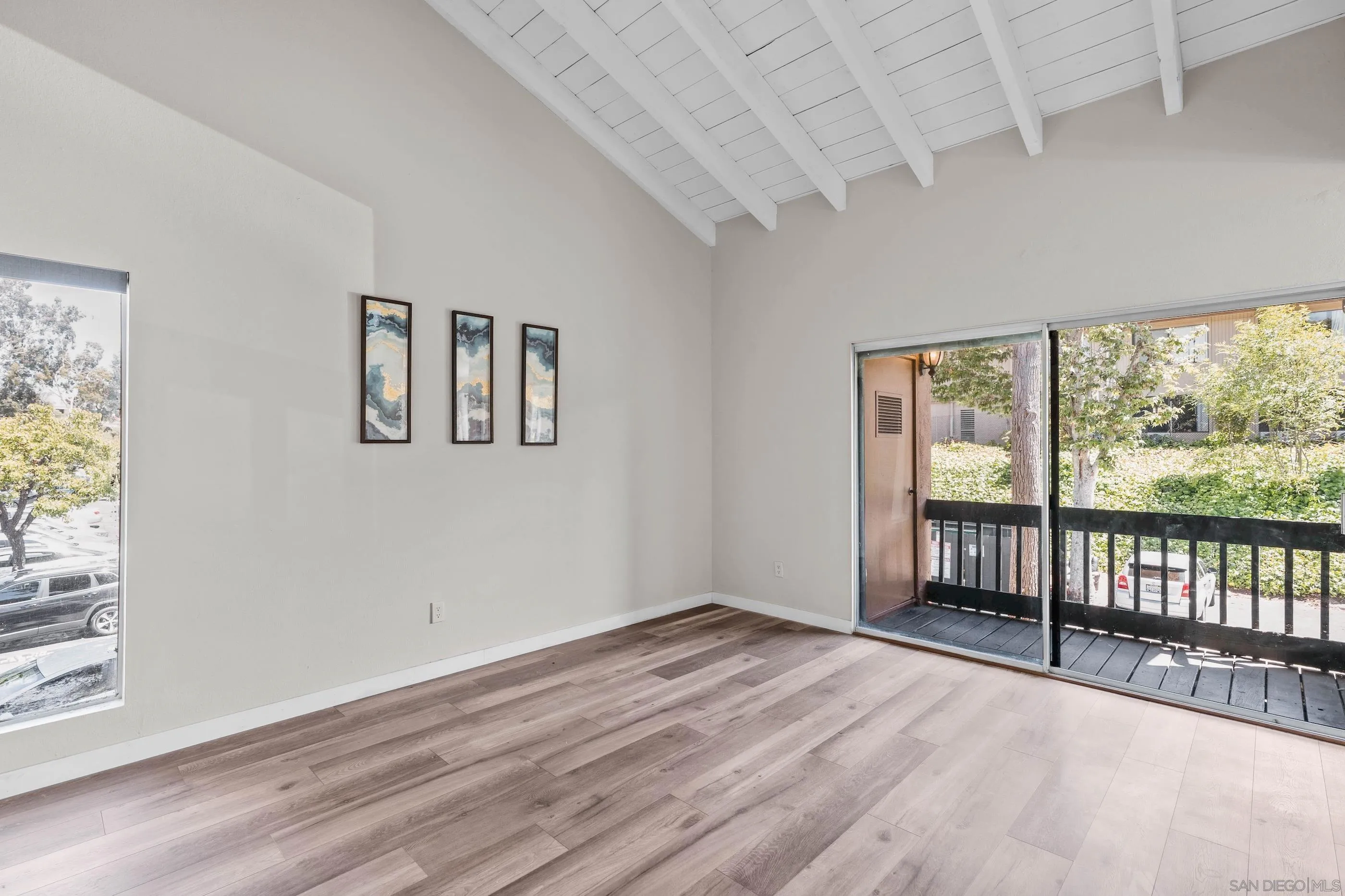 Photo #6: 2600143 Listing: Photo #6