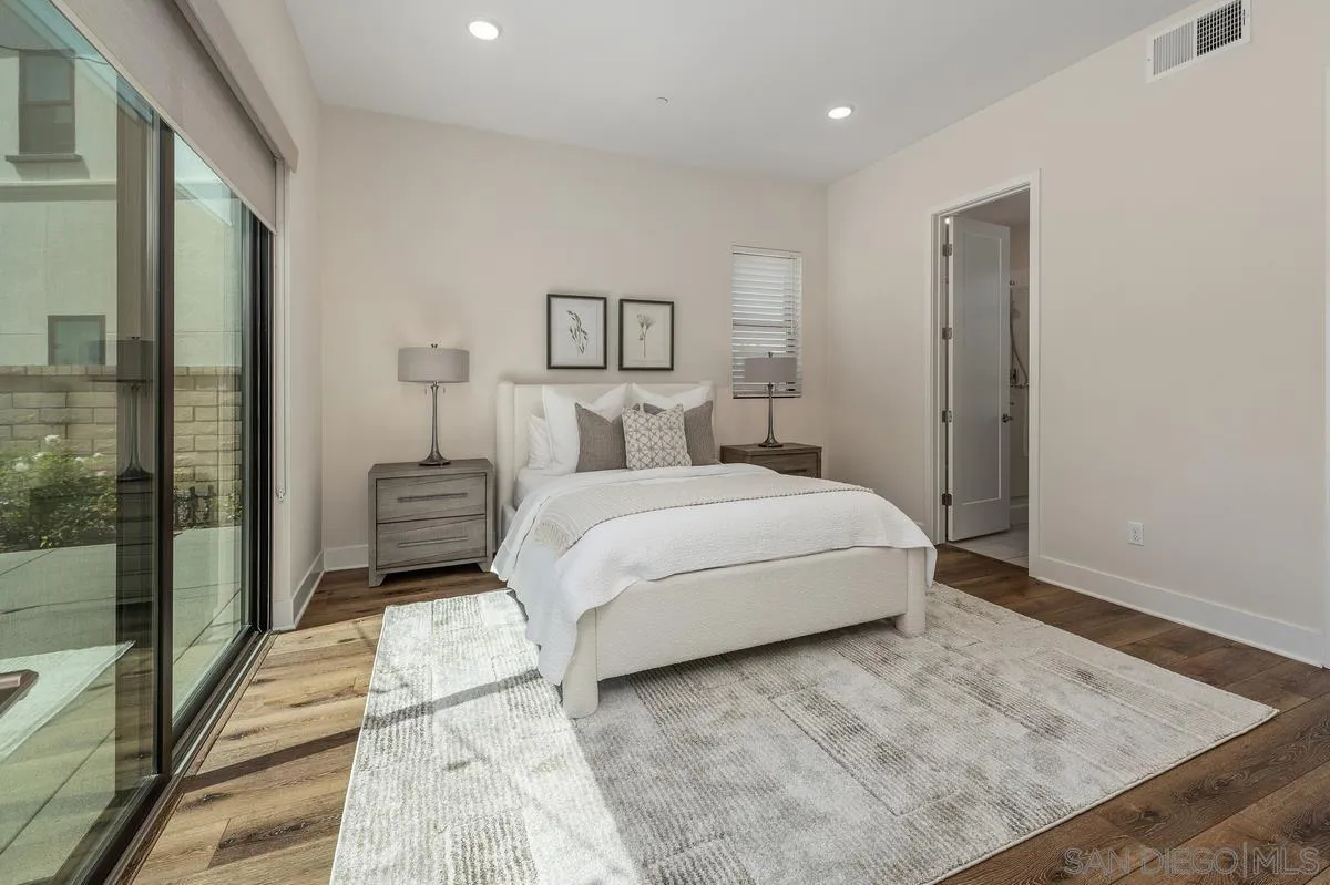 https://cdn.realtyfeed.com/cdn/127/260014300/21b6451f9289d99b18e20bf48fd37239.webp