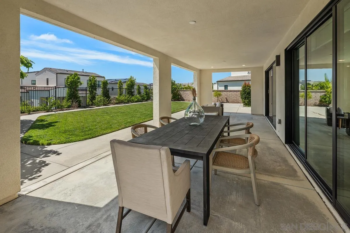 https://cdn.realtyfeed.com/cdn/127/260014300/ad6a47f8ab64618a09eb35d5f33fbe97.webp