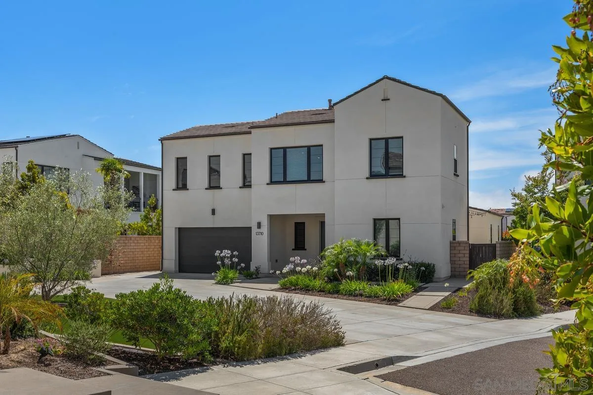 https://cdn.realtyfeed.com/cdn/127/260014300/c2dace42b02dce4d7f318b0bc8a941dc.webp