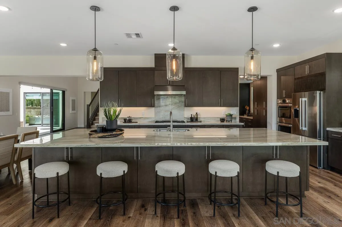 https://cdn.realtyfeed.com/cdn/127/260014300/ef9578e8af4575198442833053de0b76.webp