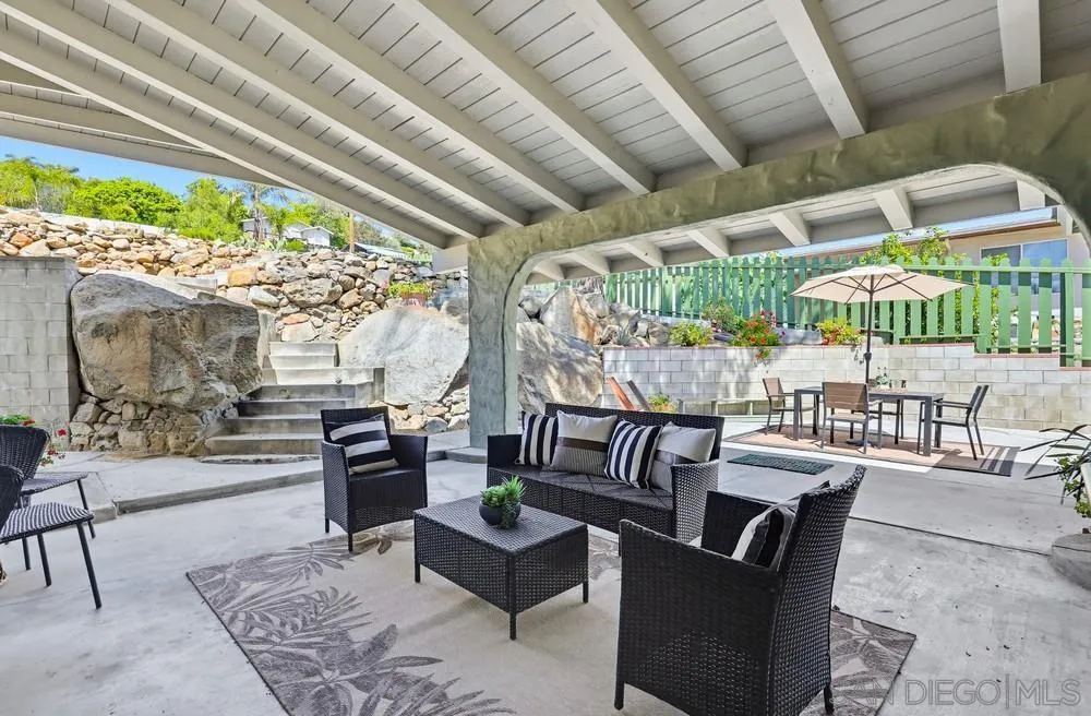 https://cdn.realtyfeed.com/cdn/127/260014301/378c3f4db59b2665b19c45fa4b6aa840.webp