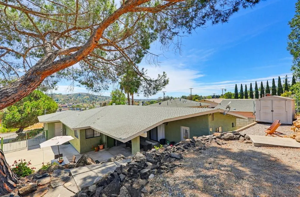 https://cdn.realtyfeed.com/cdn/127/260014301/83239c540c9d92ae9575151d709b9870.webp