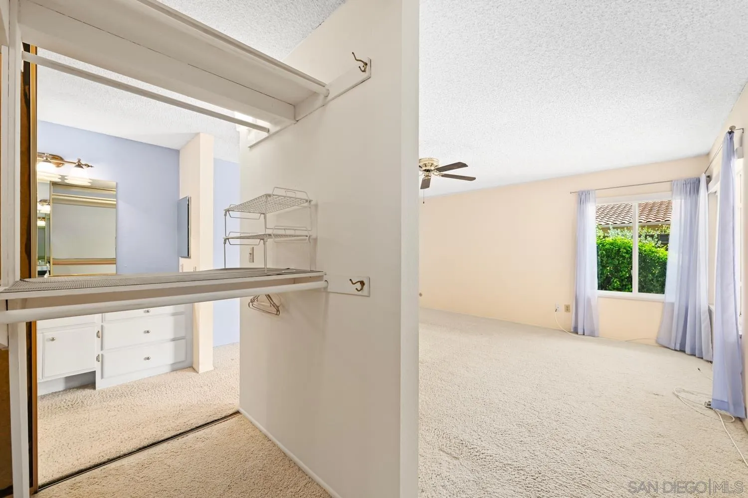 https://cdn.realtyfeed.com/cdn/127/260014302/2618011e38dddd4bfa0a21828c54df5e.webp
