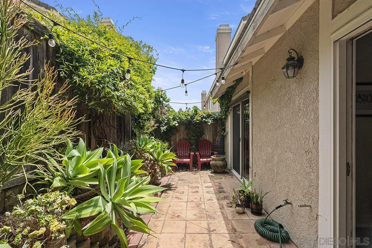 https://cdn.realtyfeed.com/cdn/127/260014303/3b8aff46b983d86c3700309fbf4457f4.webp