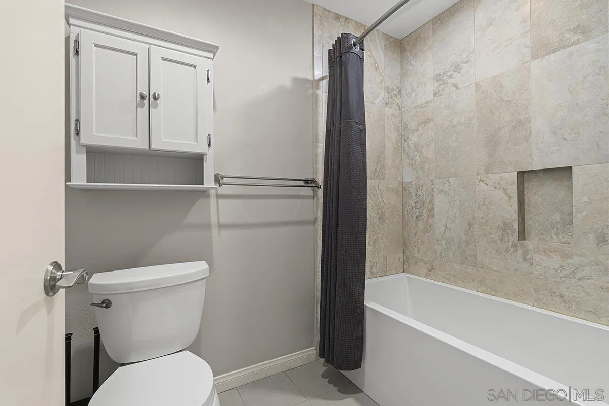 https://cdn.realtyfeed.com/cdn/127/260014303/5491705c8953afff1ec3d1336cb3fdaa.webp