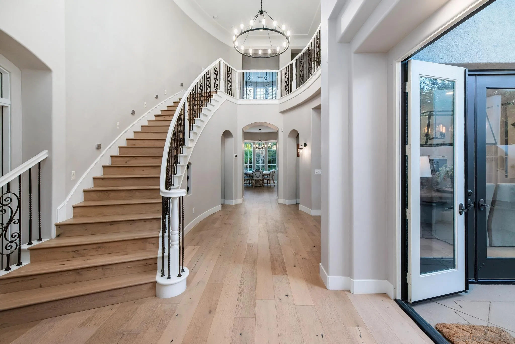 https://cdn.realtyfeed.com/cdn/127/260014305/1c411ee1b5316aab7516109d3097b6bb.webp