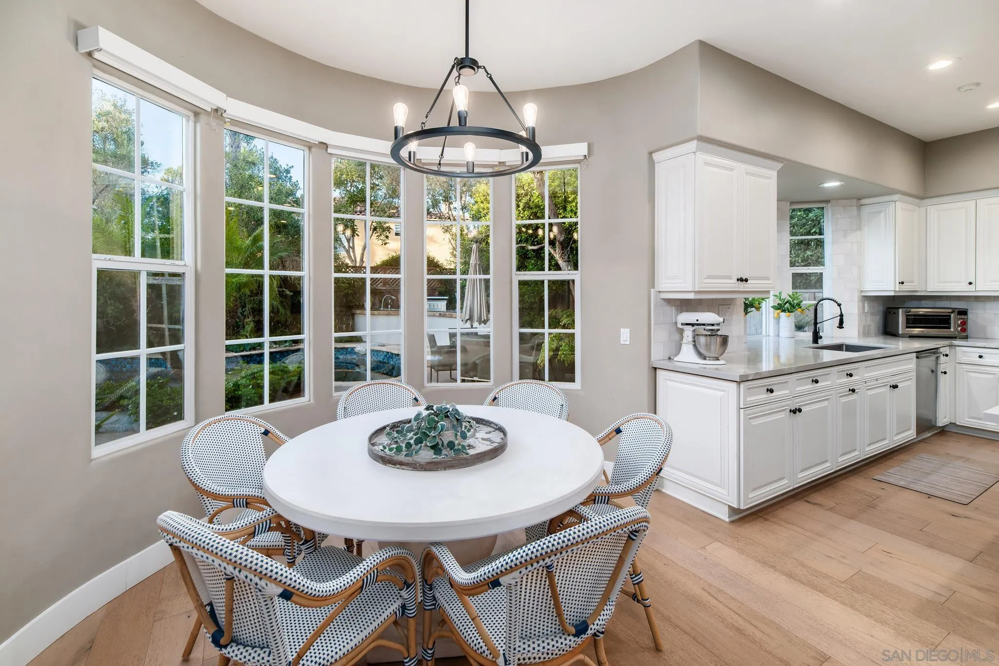 https://cdn.realtyfeed.com/cdn/127/260014305/237d46effc1212758c2b4e0dacbdaa46.webp