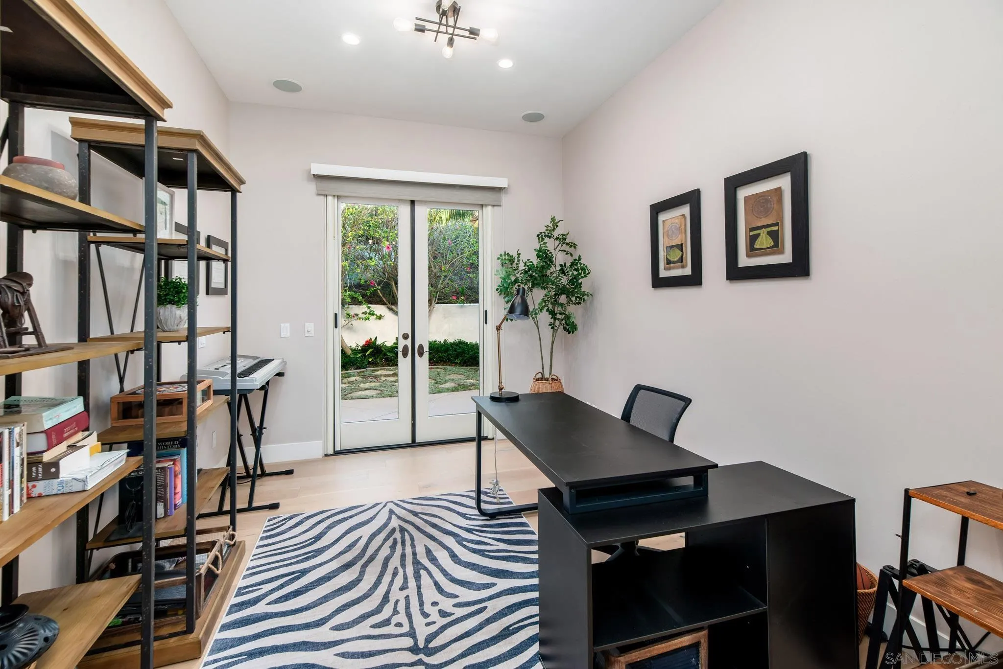 https://cdn.realtyfeed.com/cdn/127/260014305/2e38e4970e8134adbb2da45efb065521.webp