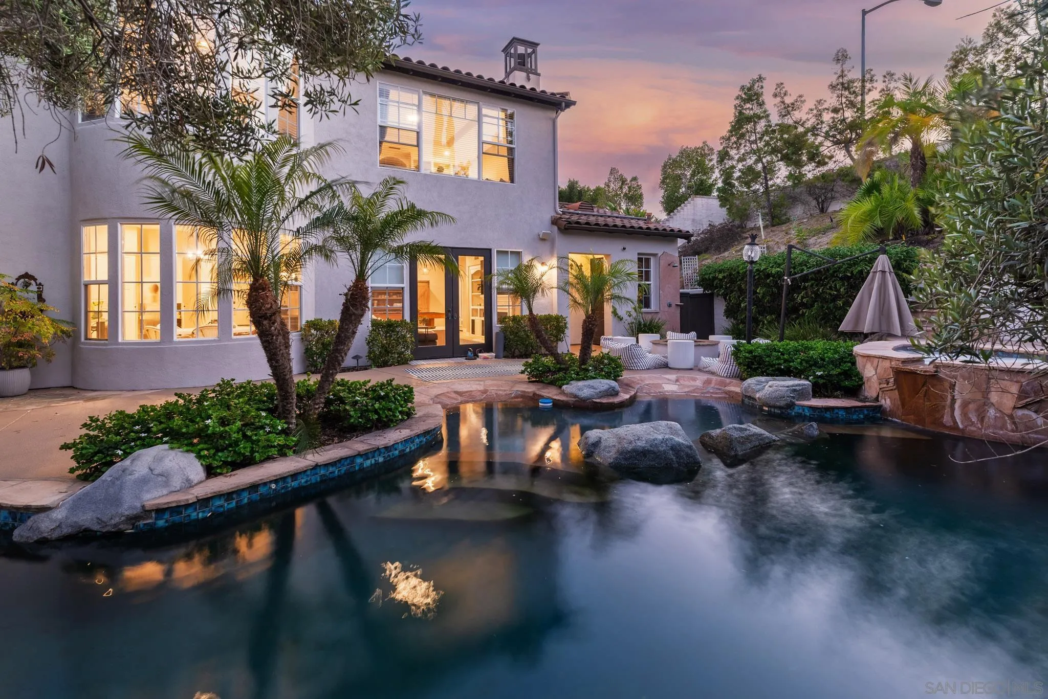 https://cdn.realtyfeed.com/cdn/127/260014305/a18dd0d866d045467923dbcd6c3af408.webp