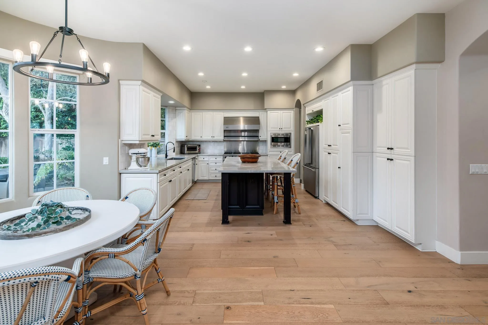 https://cdn.realtyfeed.com/cdn/127/260014305/c3681a3195298585037e3c5d2e1975f6.webp