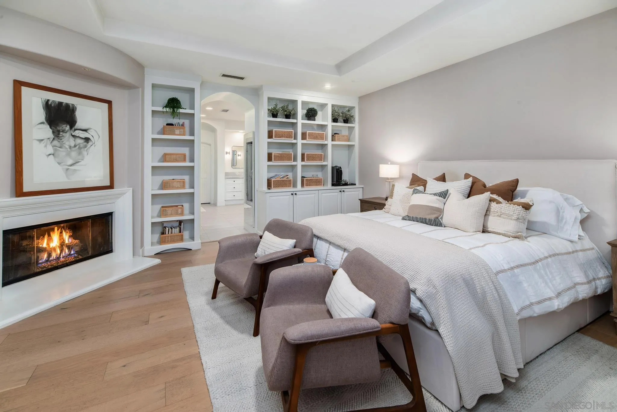 https://cdn.realtyfeed.com/cdn/127/260014305/c65a024c11d73c4e1f6ab2038239b237.webp